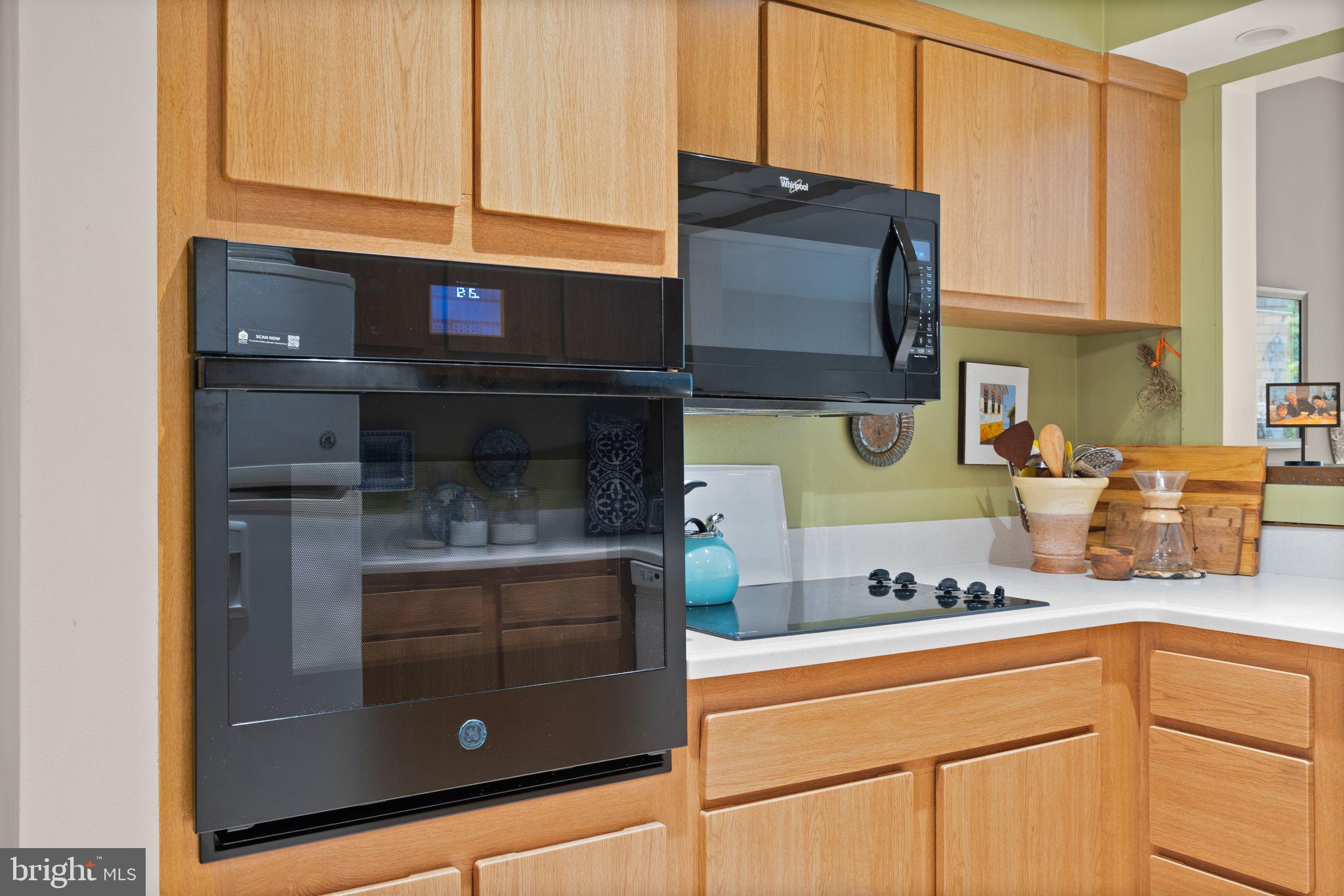 RESTON - Residential