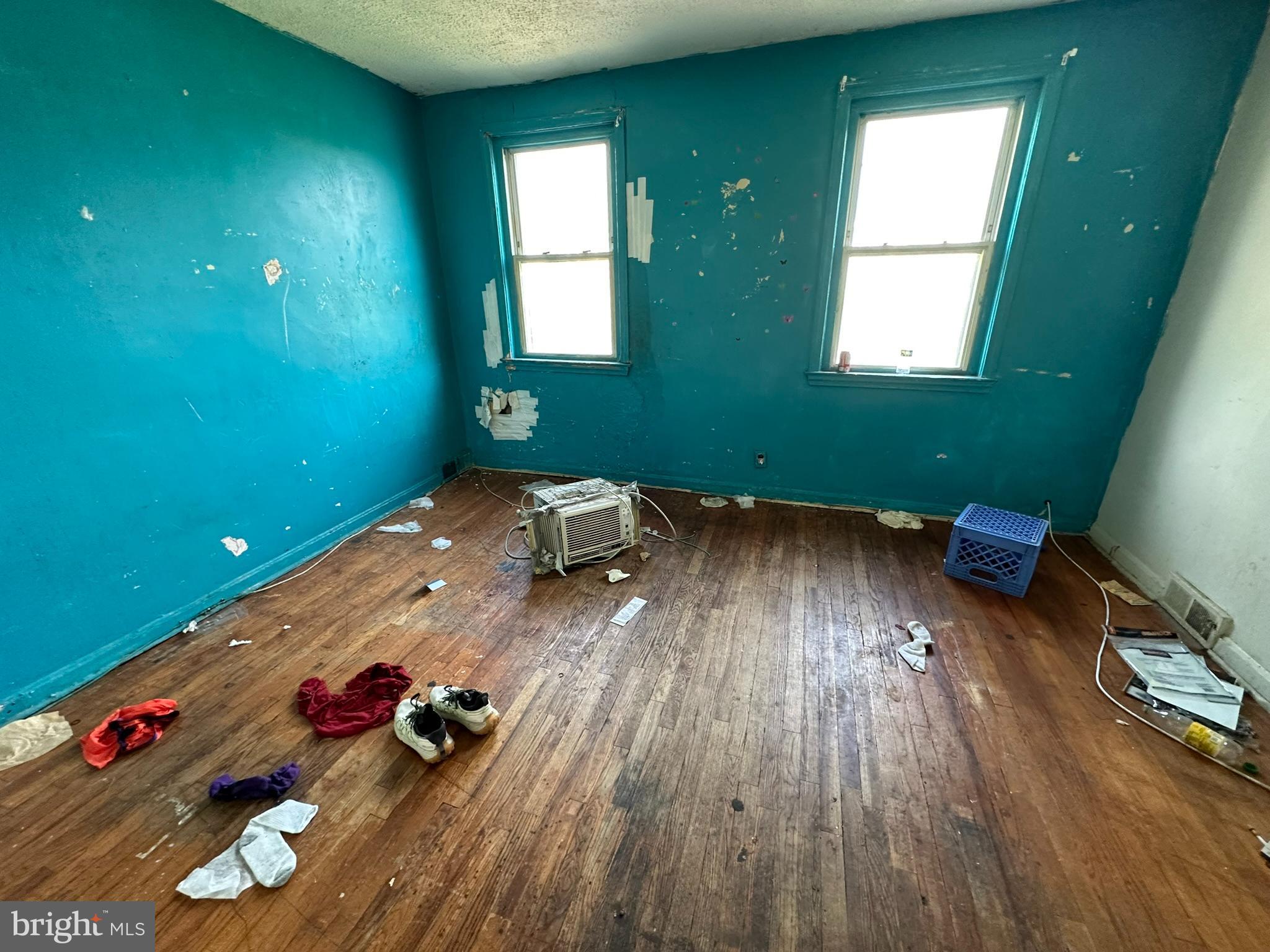 LUCILLE PARK - Residential