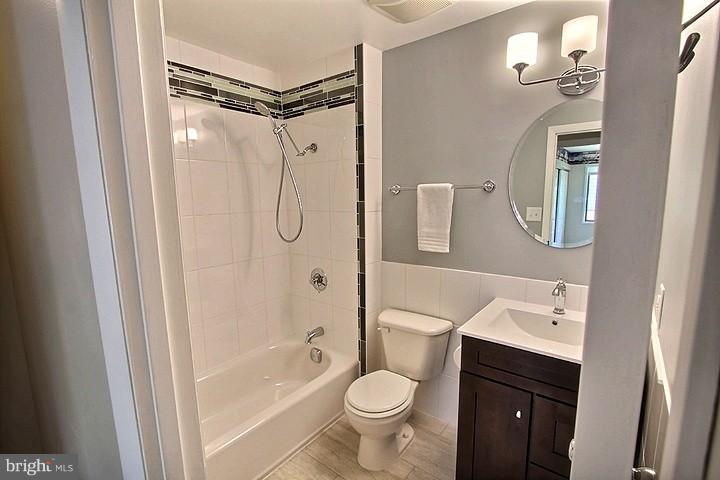 GERMANTOWN PARK - Residential