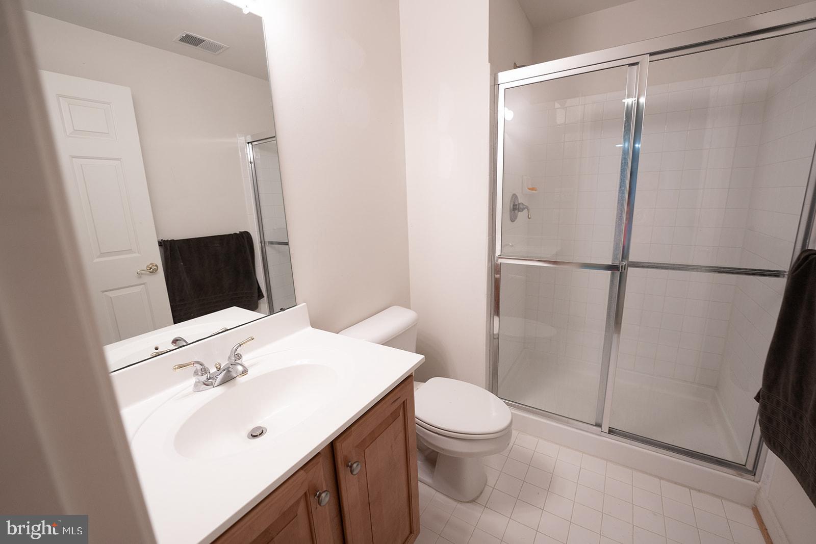 GALYN MANOR - Residential