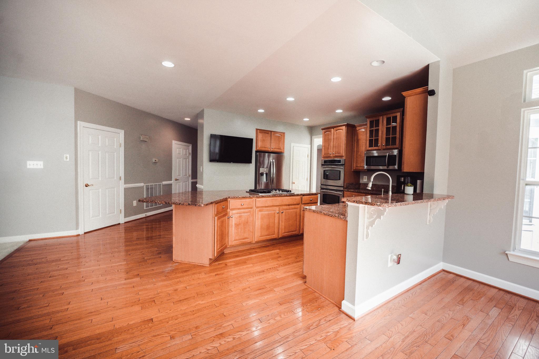 GALYN MANOR - Residential