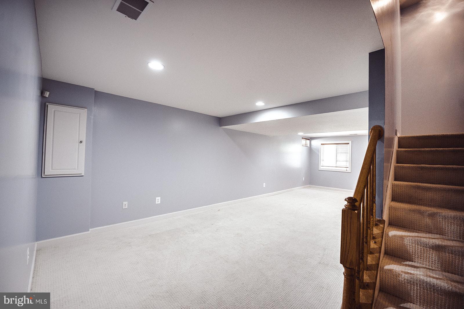 GALYN MANOR - Residential