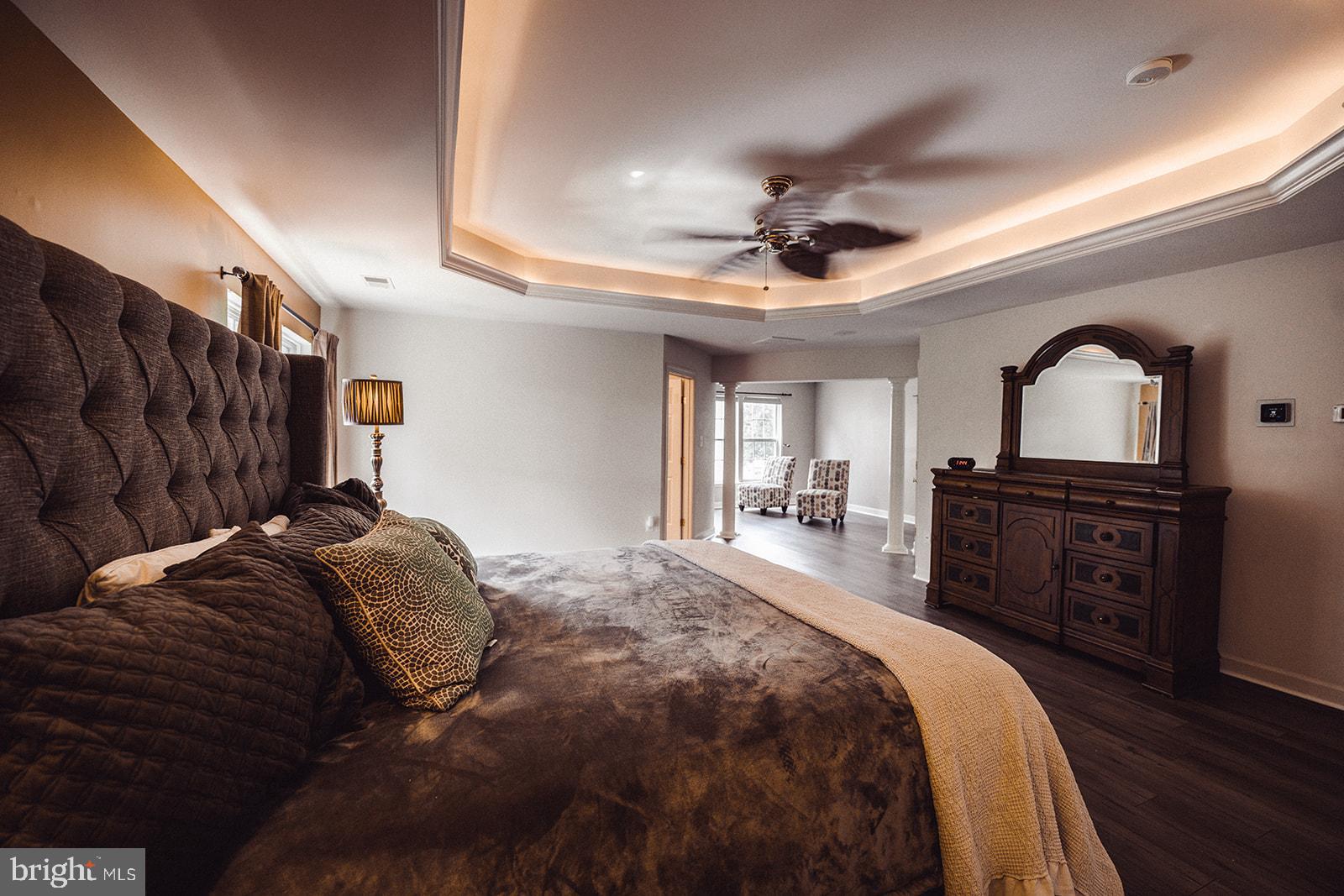 GALYN MANOR - Residential