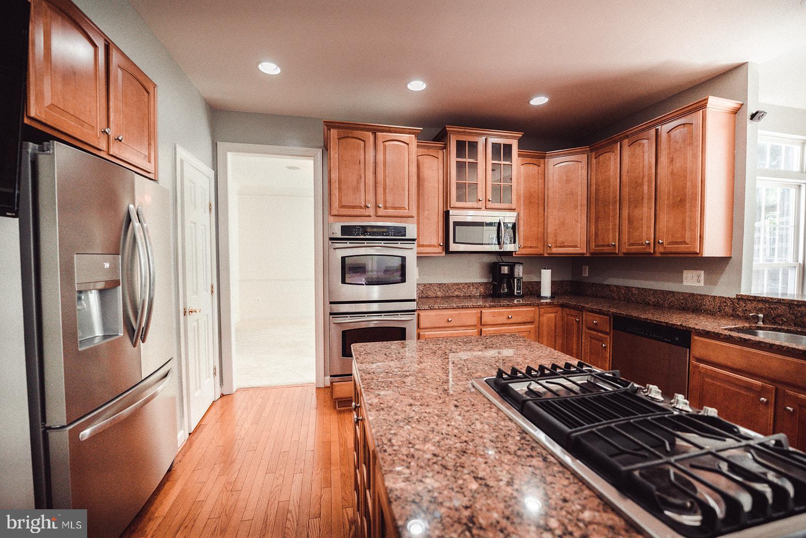 GALYN MANOR - Residential