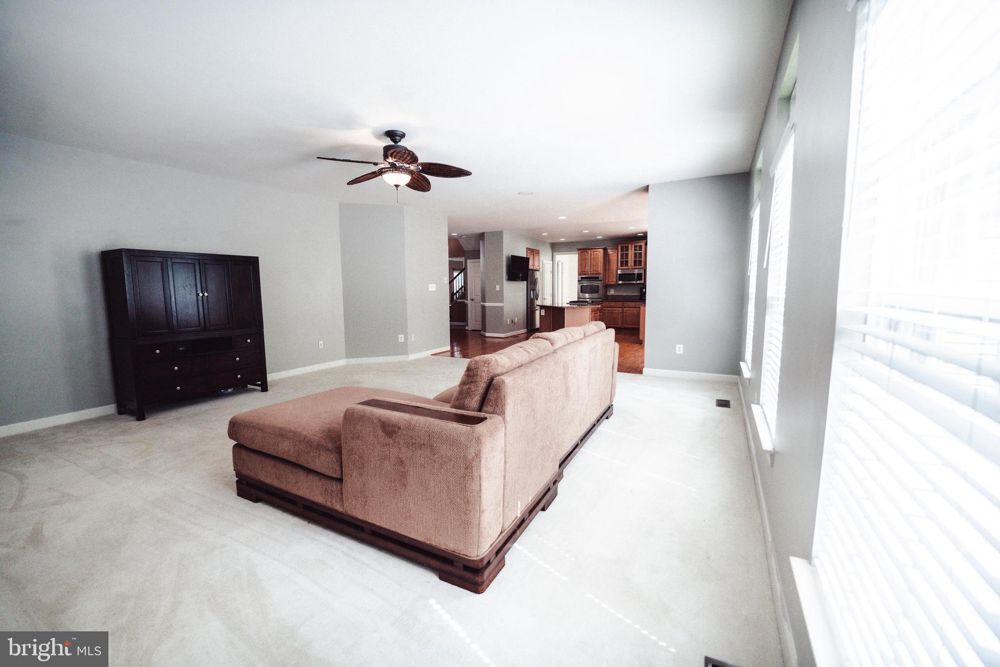 GALYN MANOR - Residential