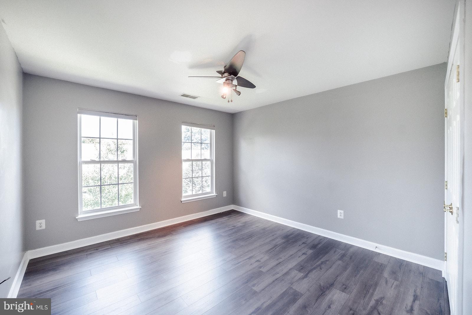 GALYN MANOR - Residential