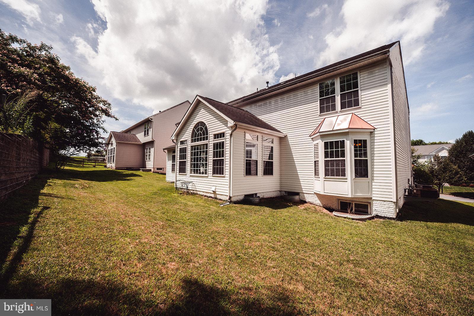 GALYN MANOR - Residential