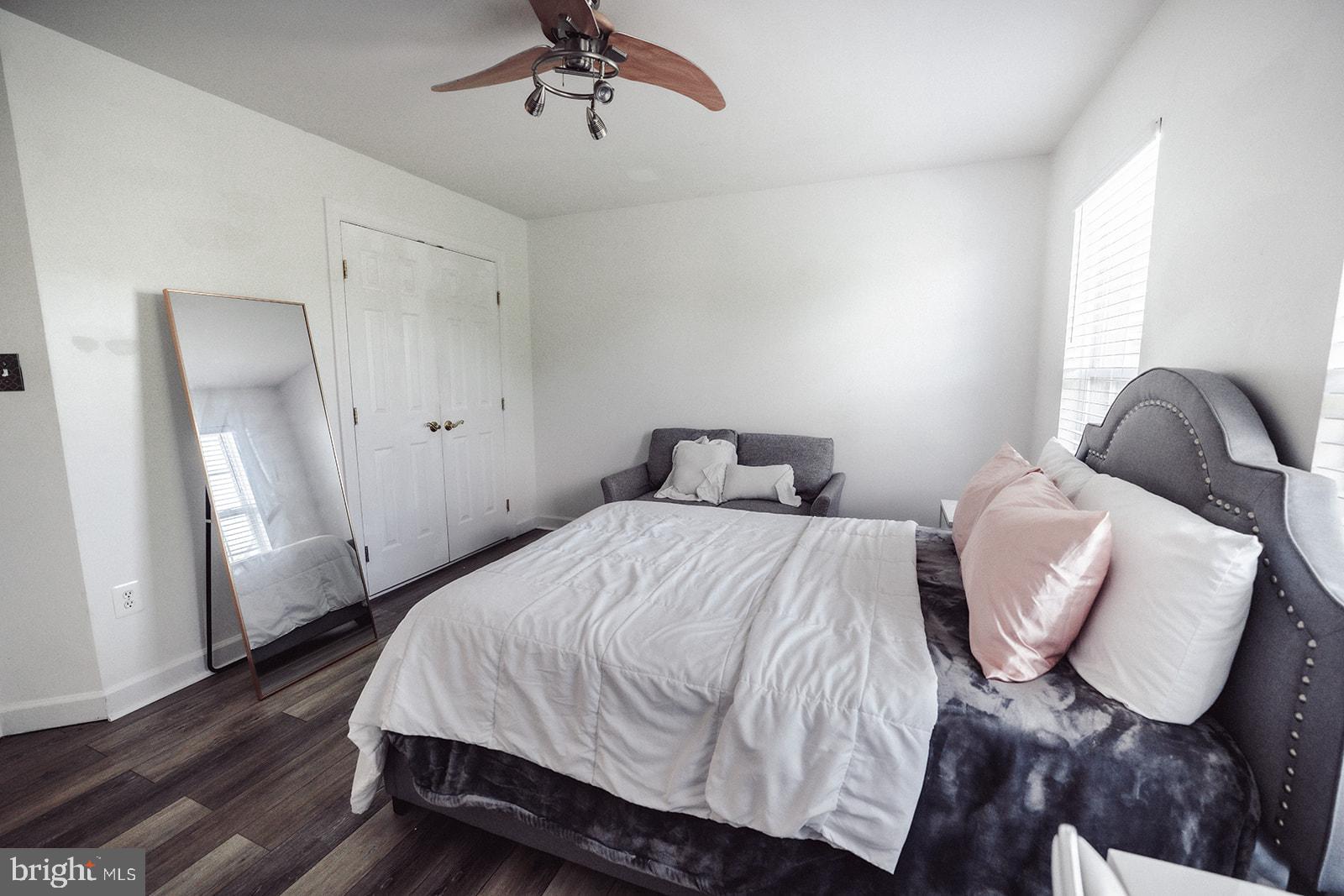 GALYN MANOR - Residential