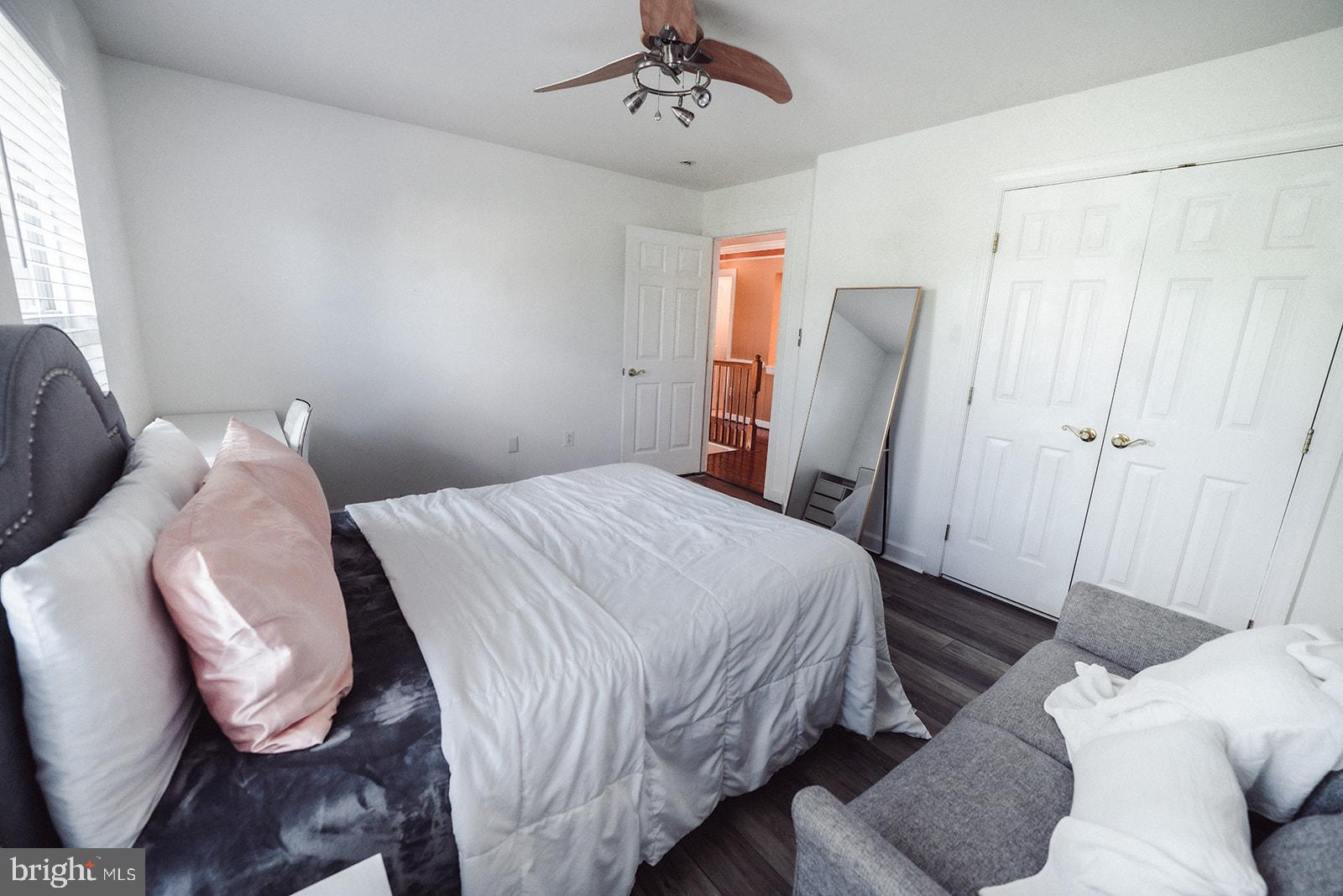 GALYN MANOR - Residential