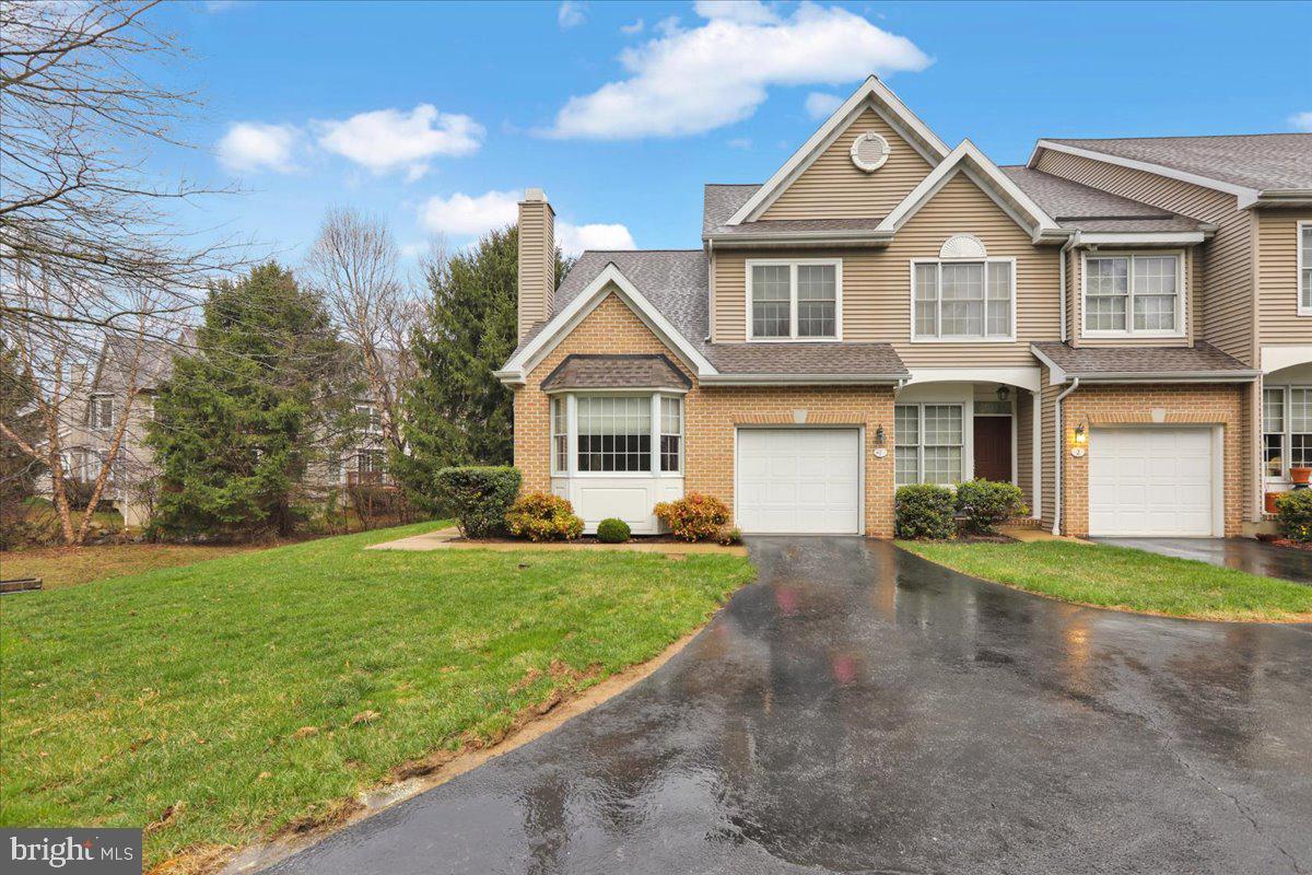 WYOMISSING COURT - Residential