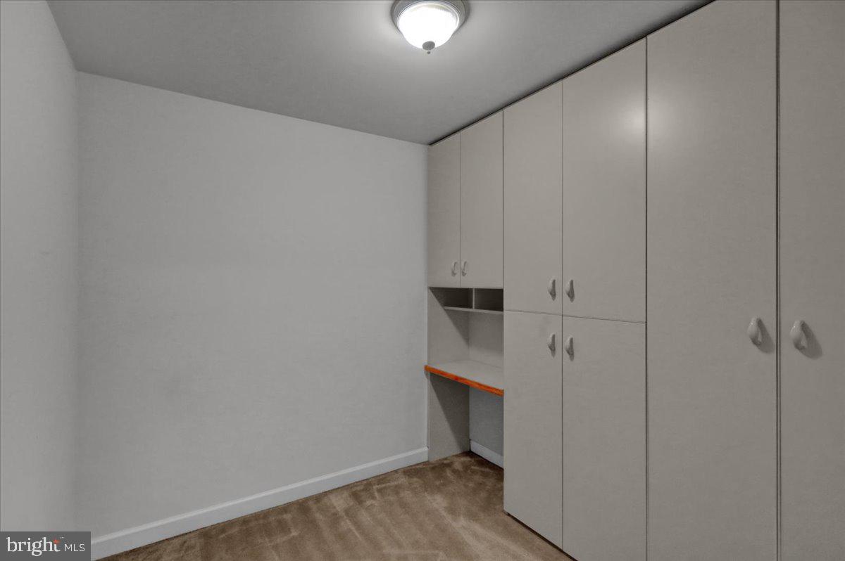 WYOMISSING COURT - Residential