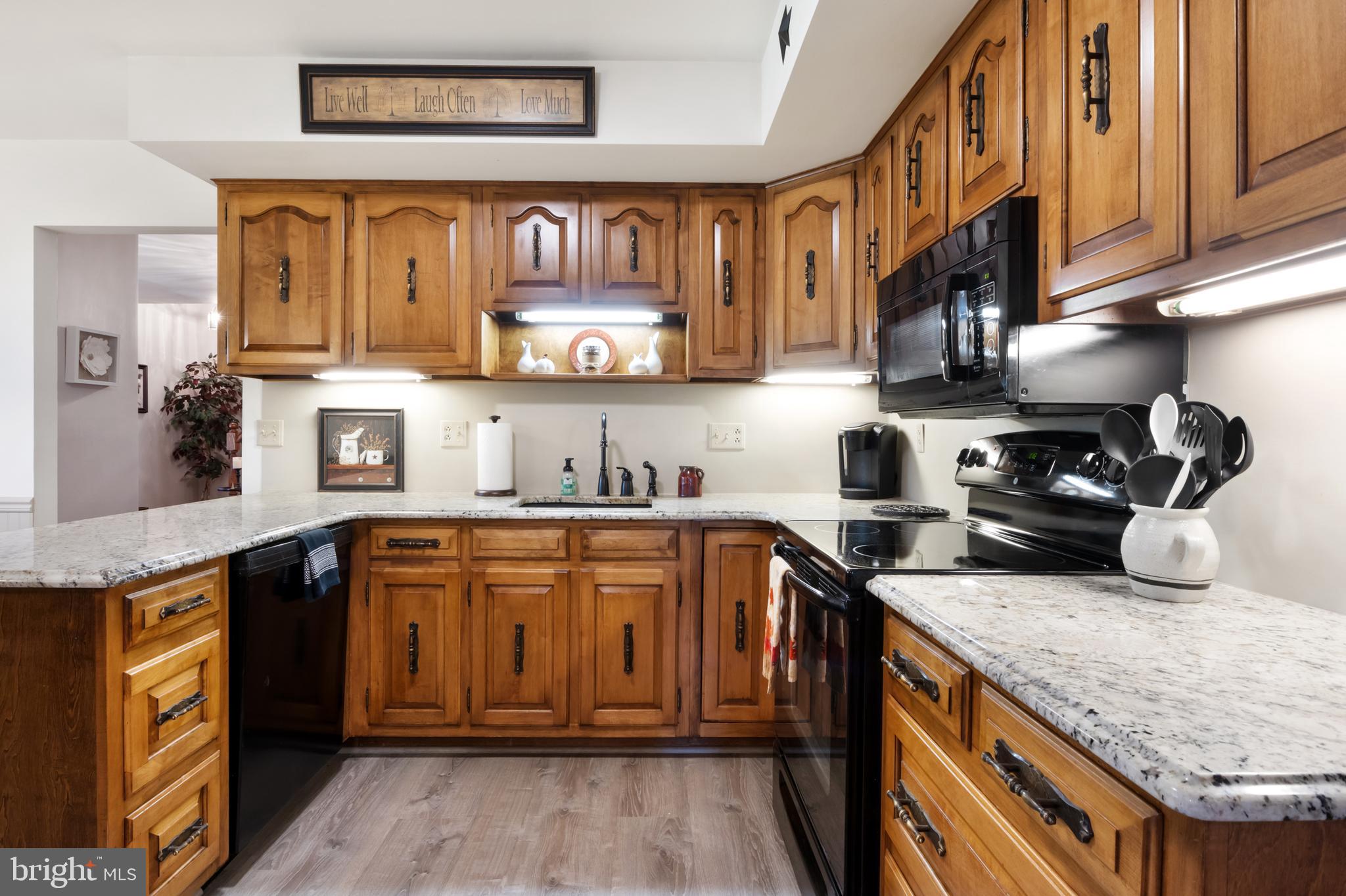 NORTH HOPEWELL - Residential