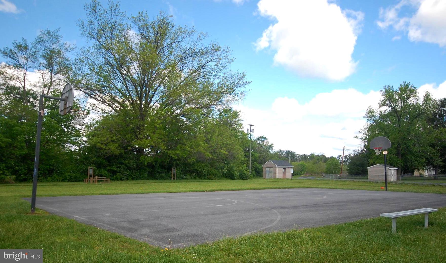 TUSCAWILLA HILLS - Residential