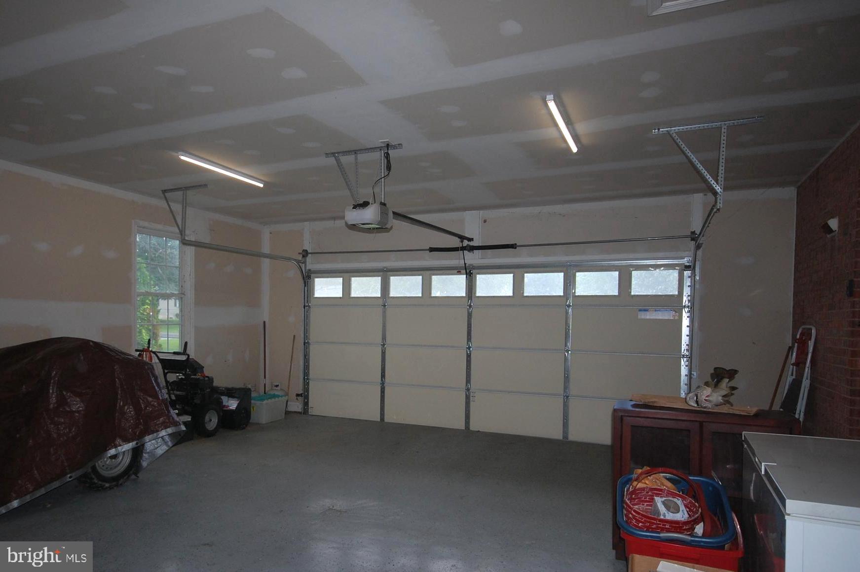 TUSCAWILLA HILLS - Residential