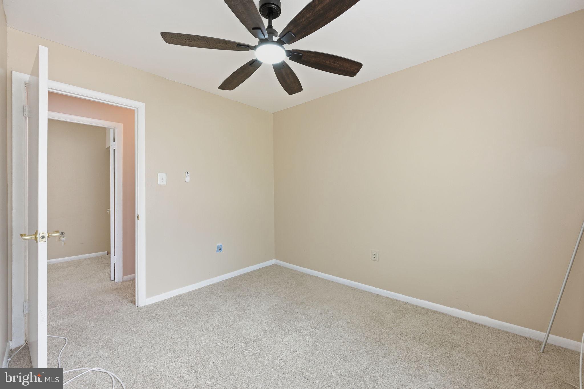 LAUREL - Residential