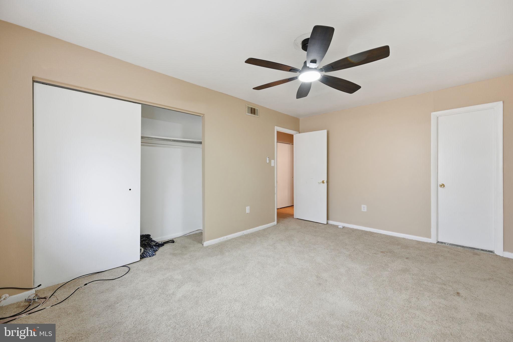 LAUREL - Residential