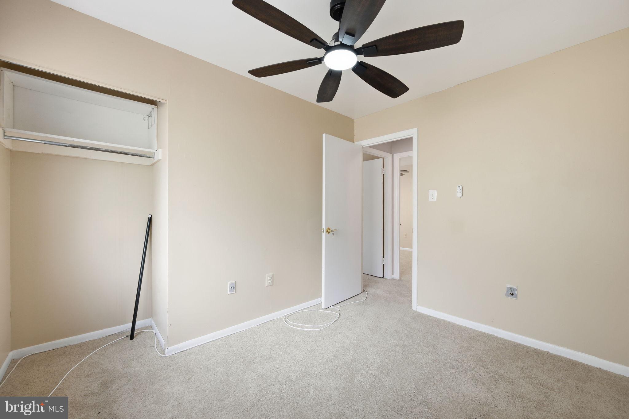 LAUREL - Residential