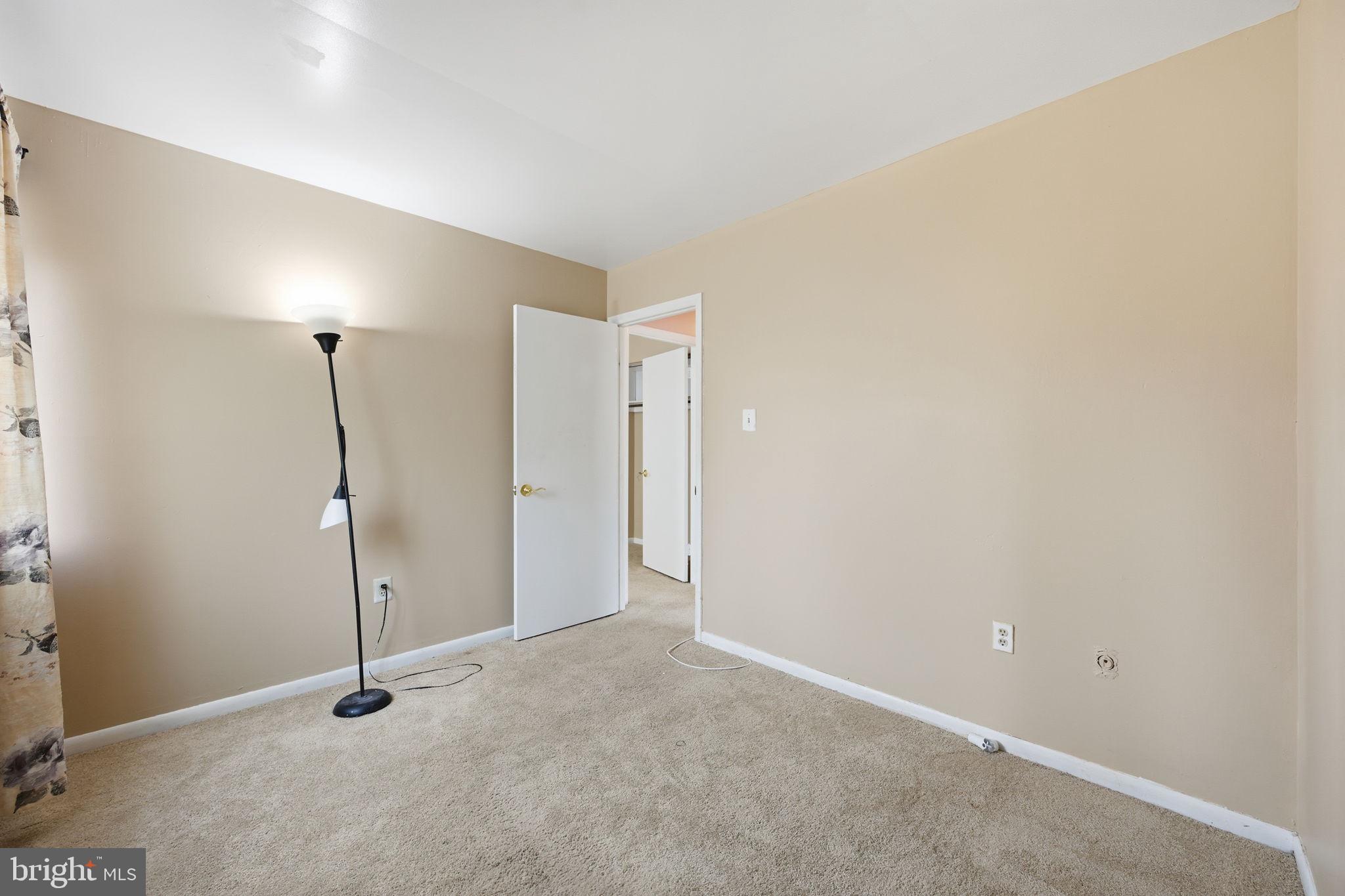 LAUREL - Residential