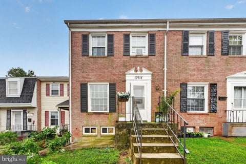 Townhouse For Rent - 12914 Claxton Drive #4-H<br/> LAUREL, MD 20708