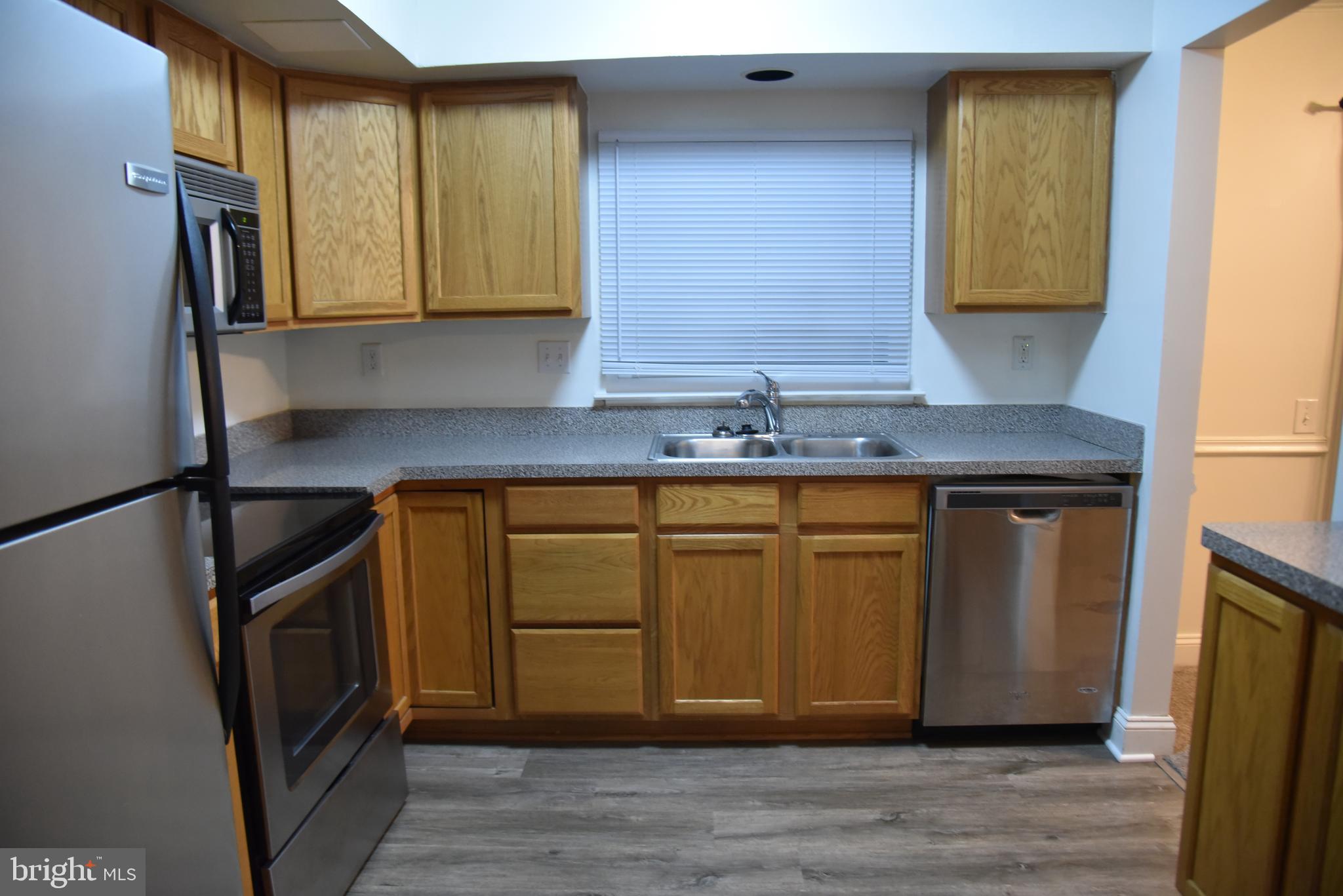 WAKEFIELD - Residential