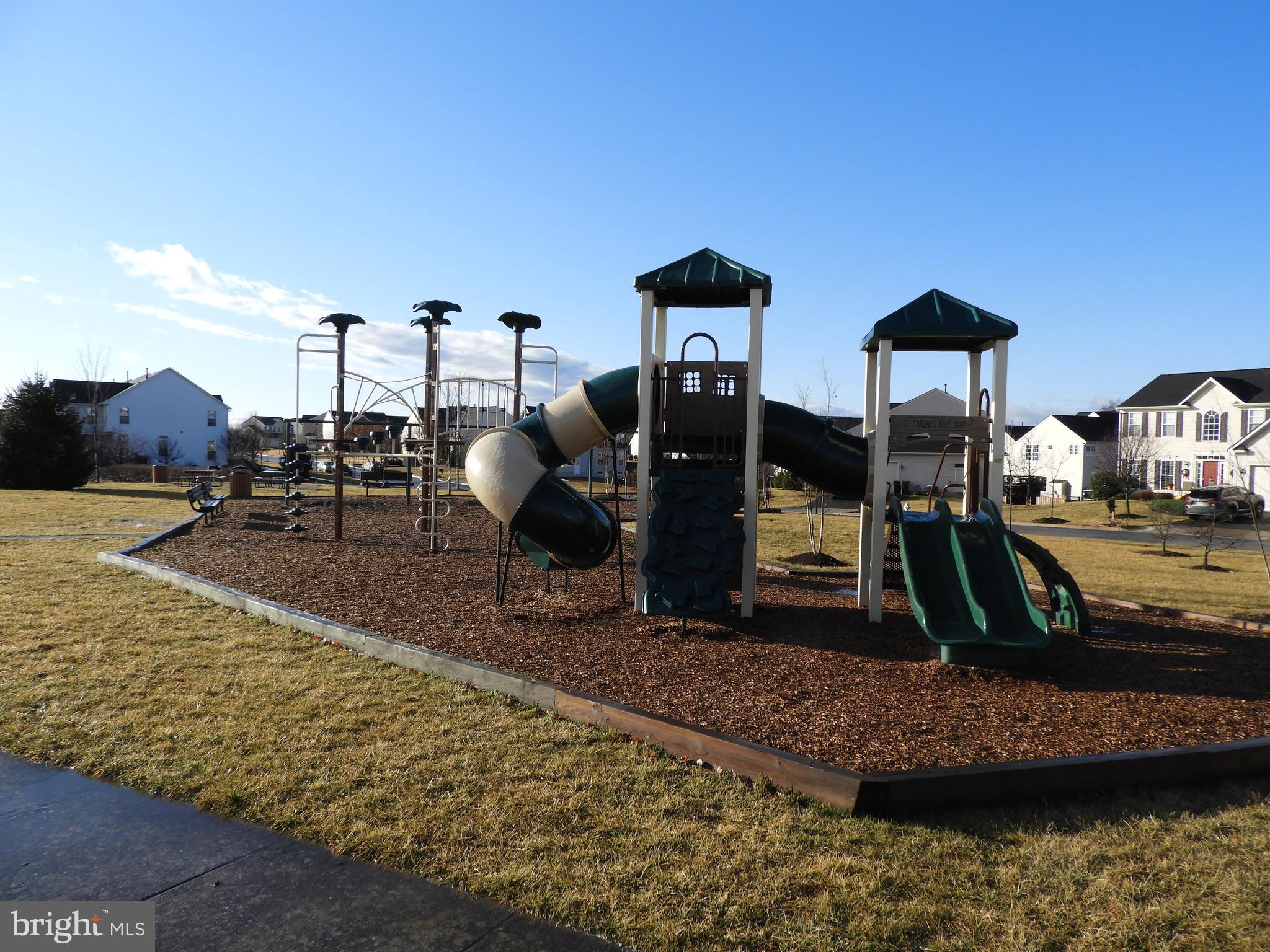 NEW TOWN MEADOWS - Residential