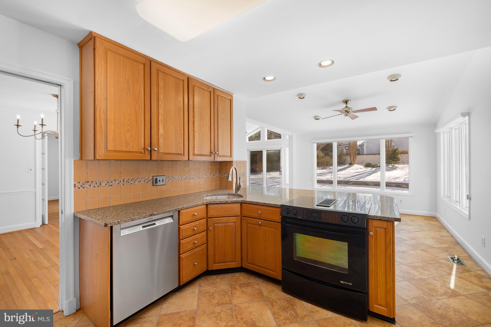 THE HAMLET - Residential