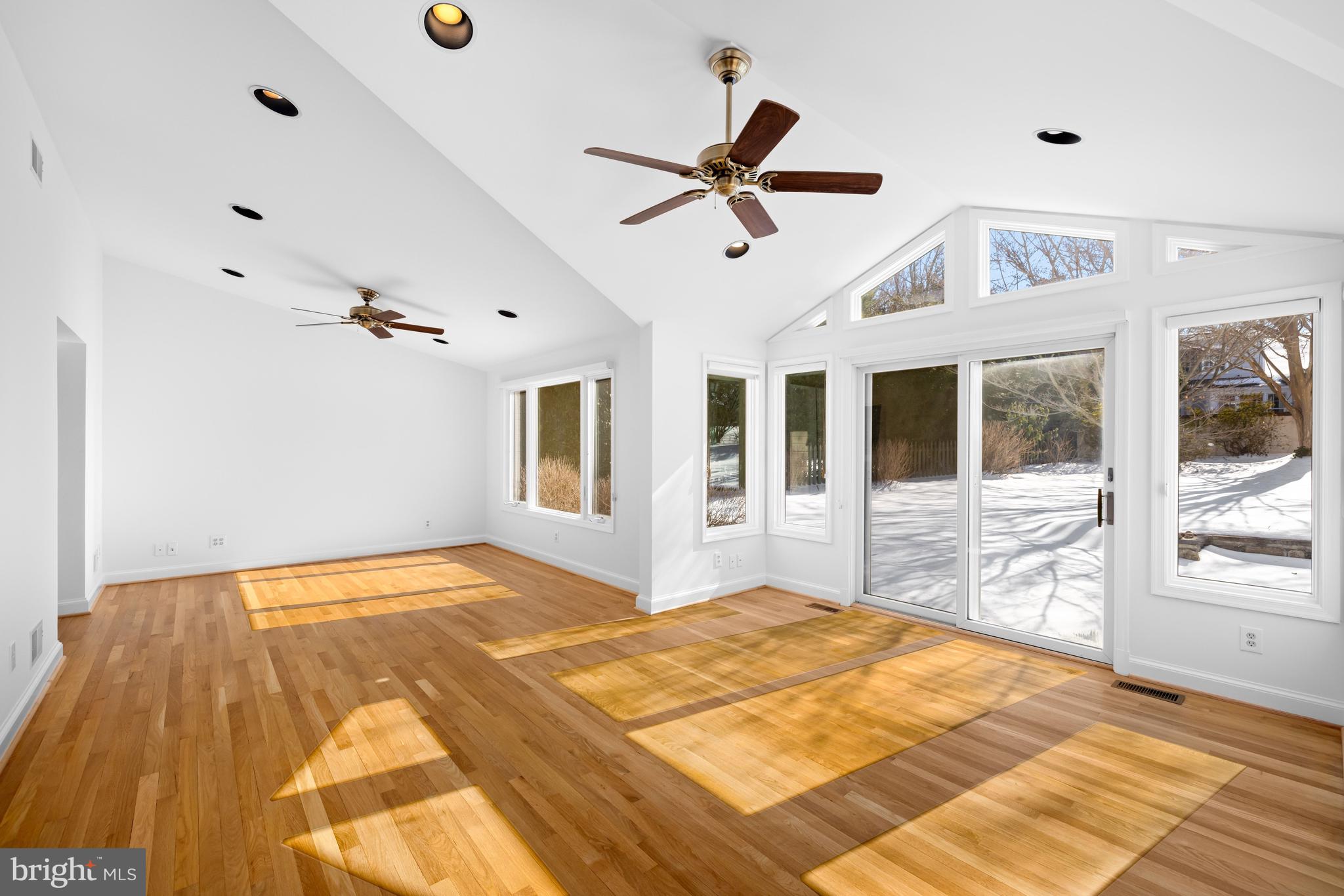 THE HAMLET - Residential