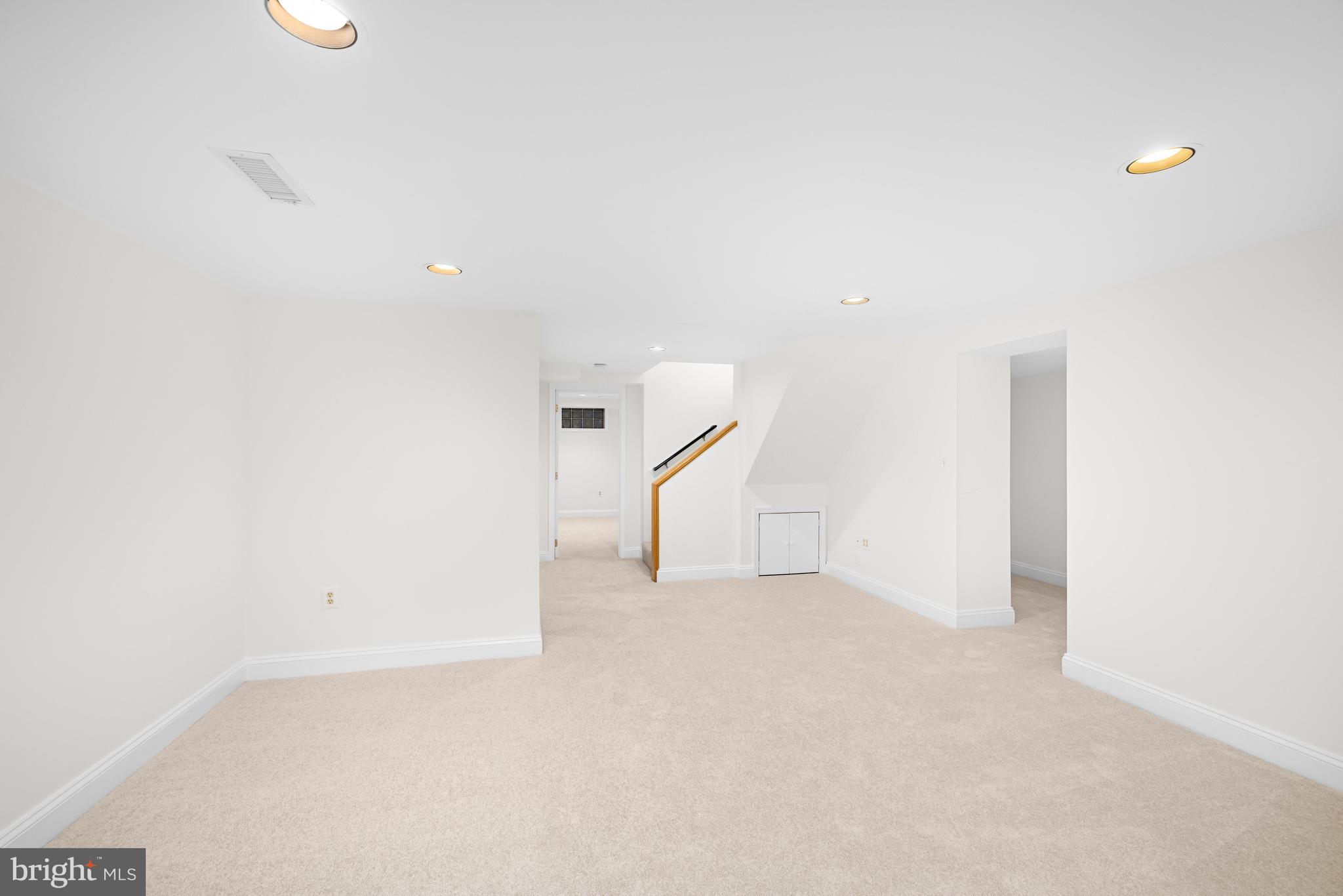 THE HAMLET - Residential