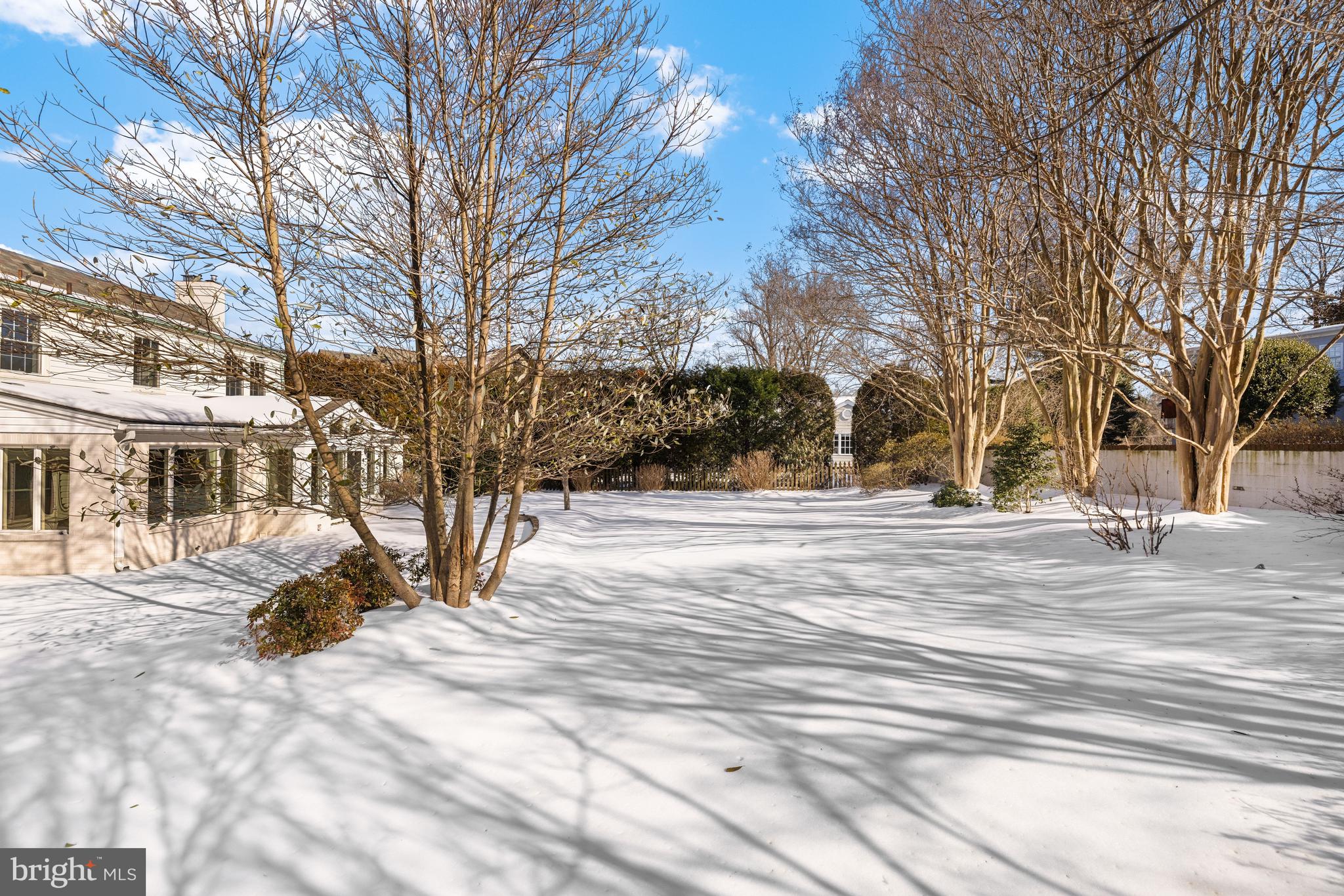 THE HAMLET - Residential