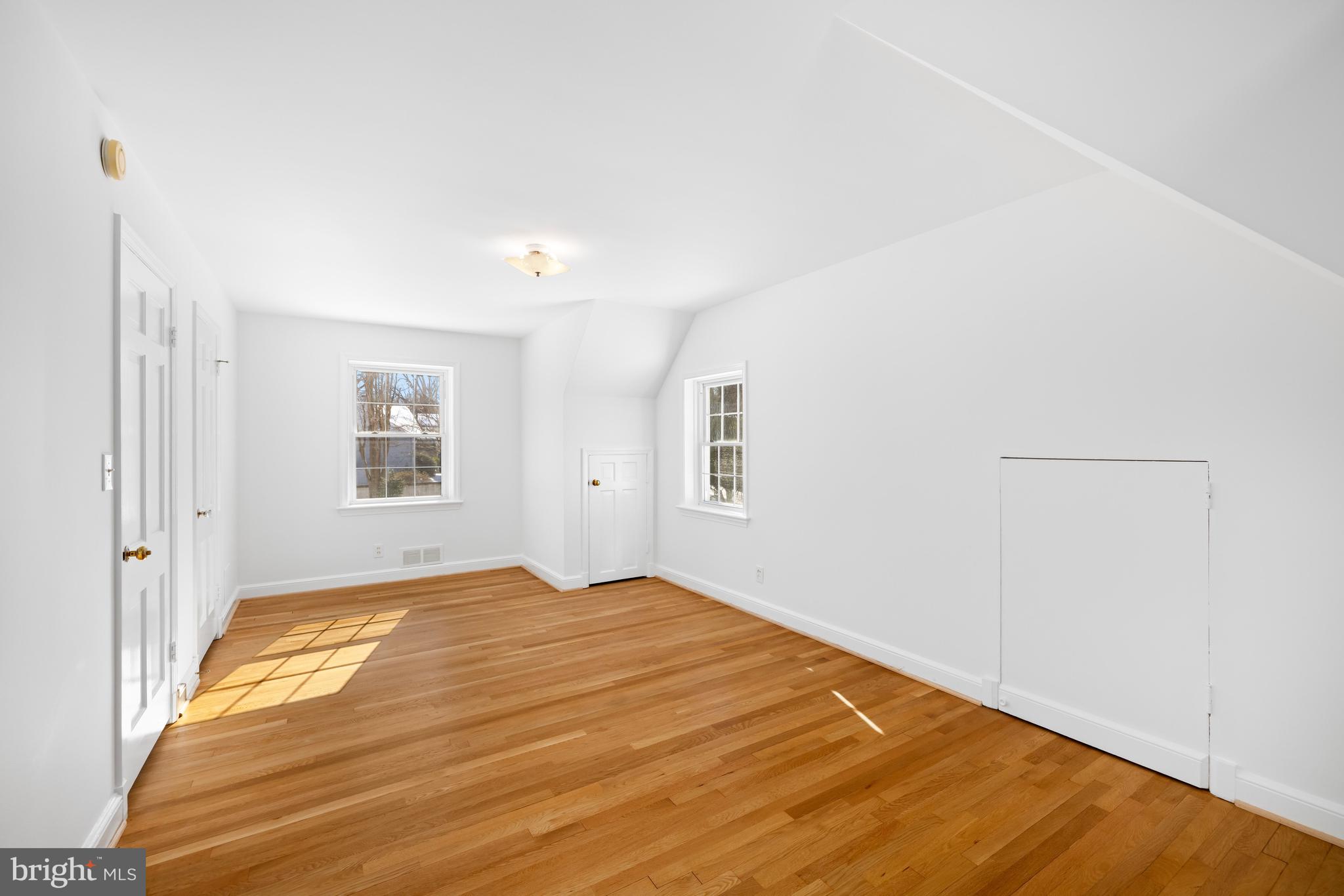 THE HAMLET - Residential