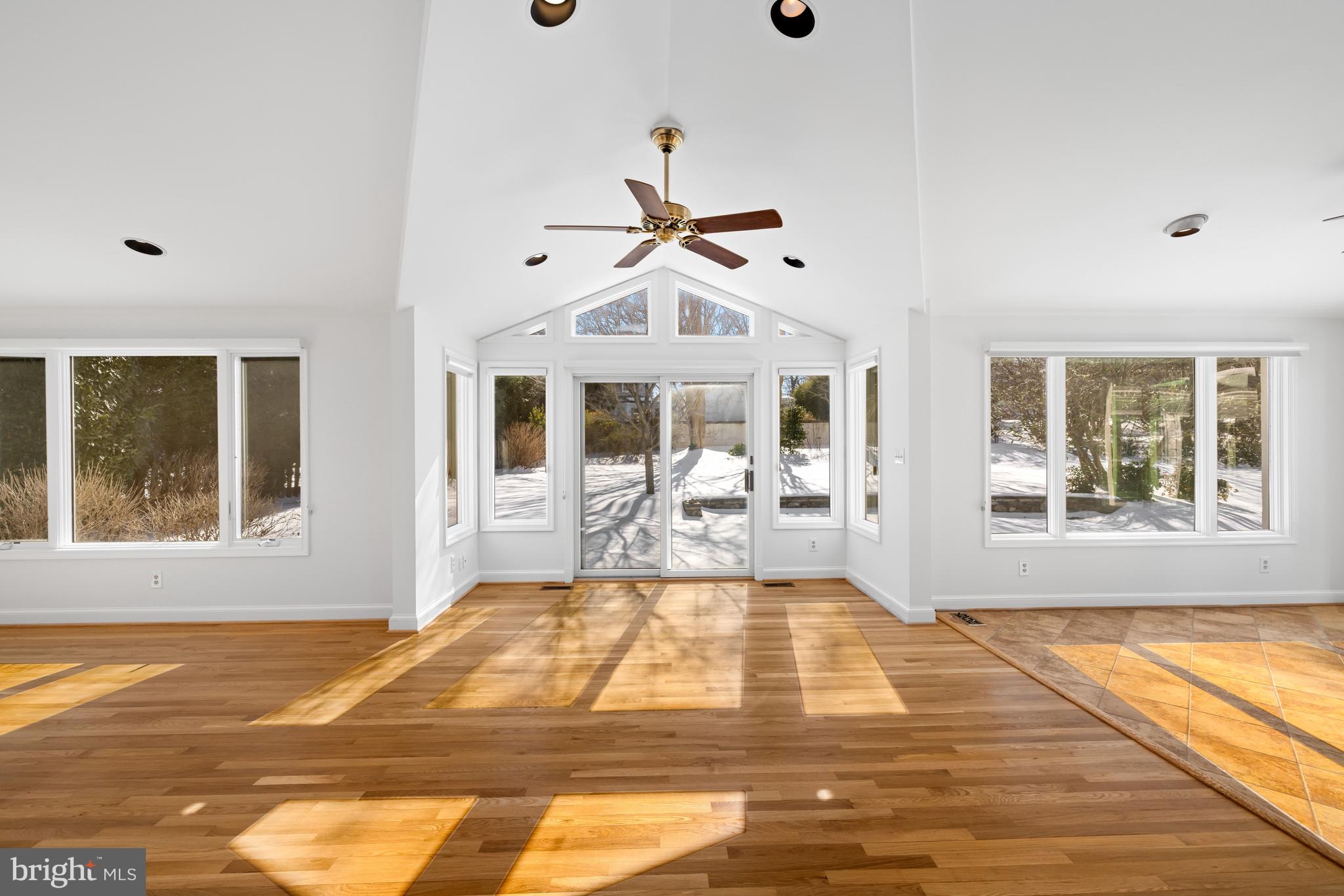 THE HAMLET - Residential