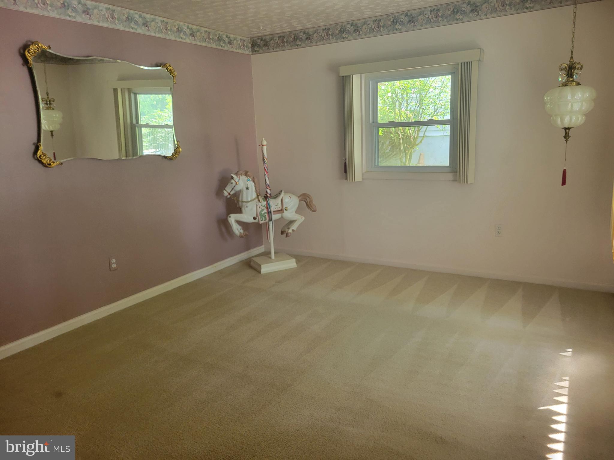 VEIRS MILL VILLAGE - Residential