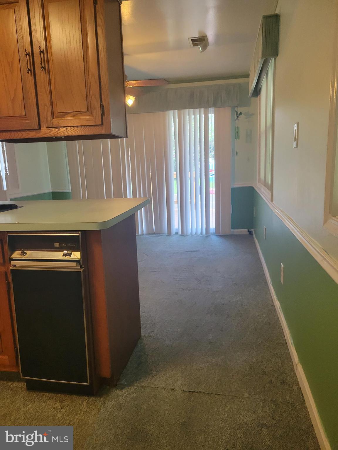 VEIRS MILL VILLAGE - Residential