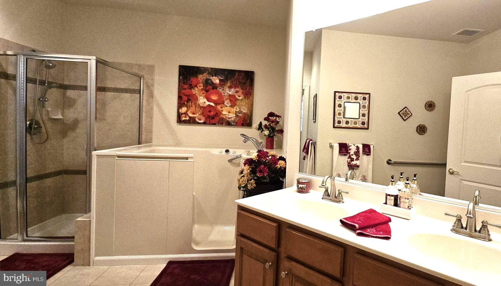 MACPHAIL WOODS - Residential