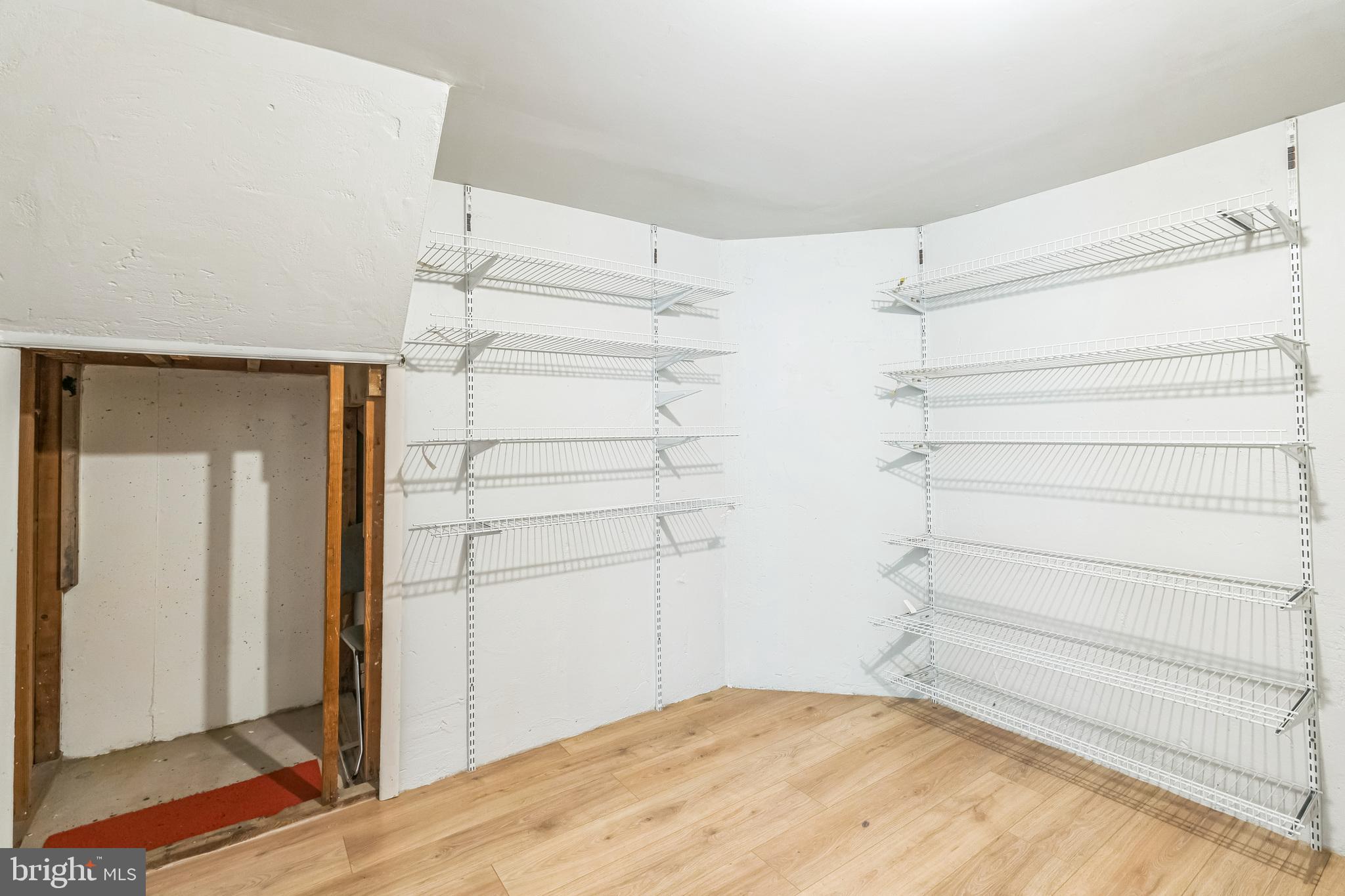 SOMERTON - Residential