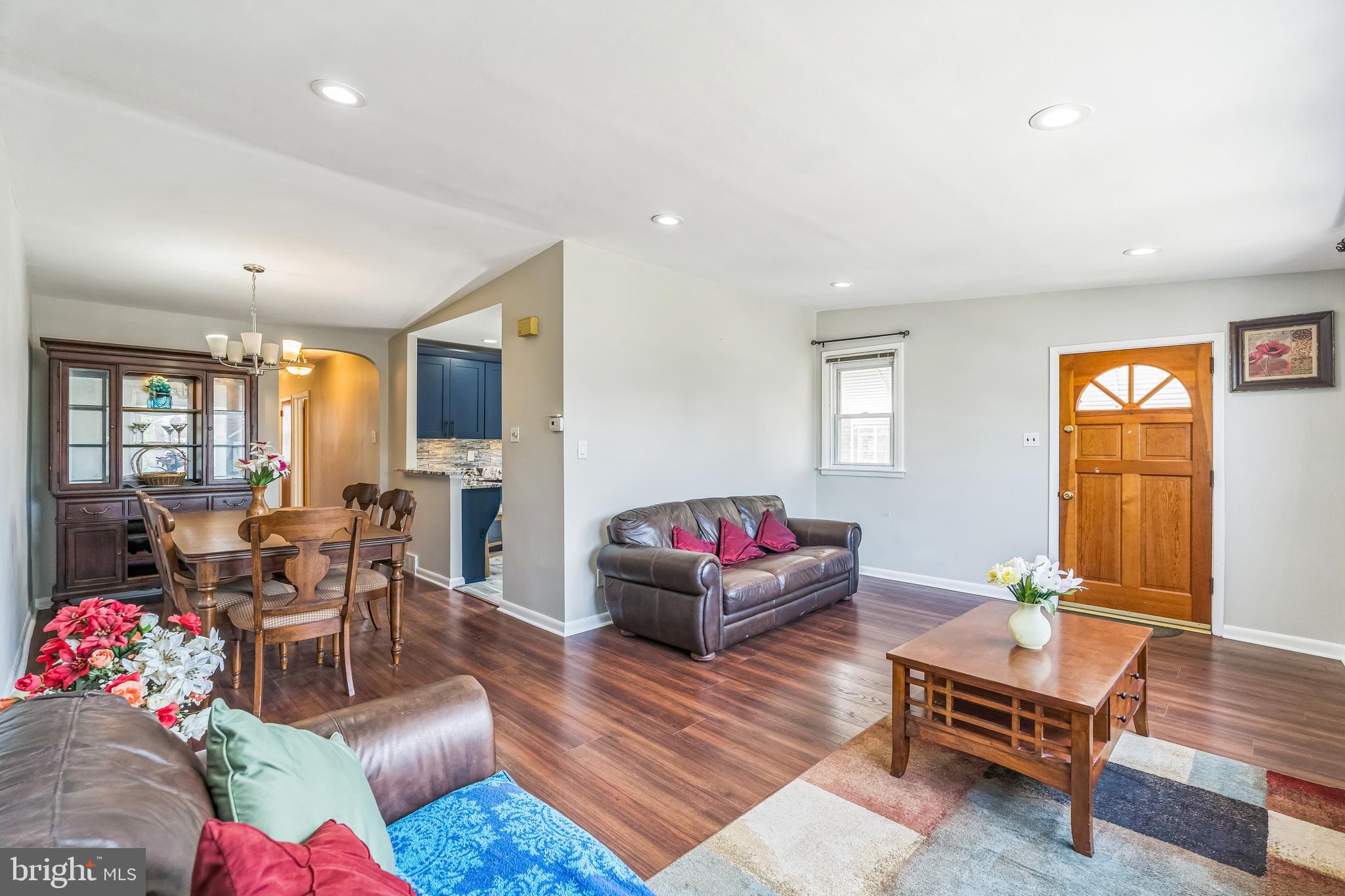 SOMERTON - Residential