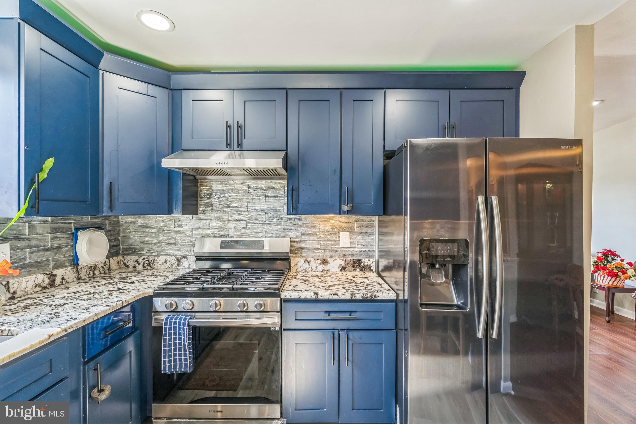 SOMERTON - Residential