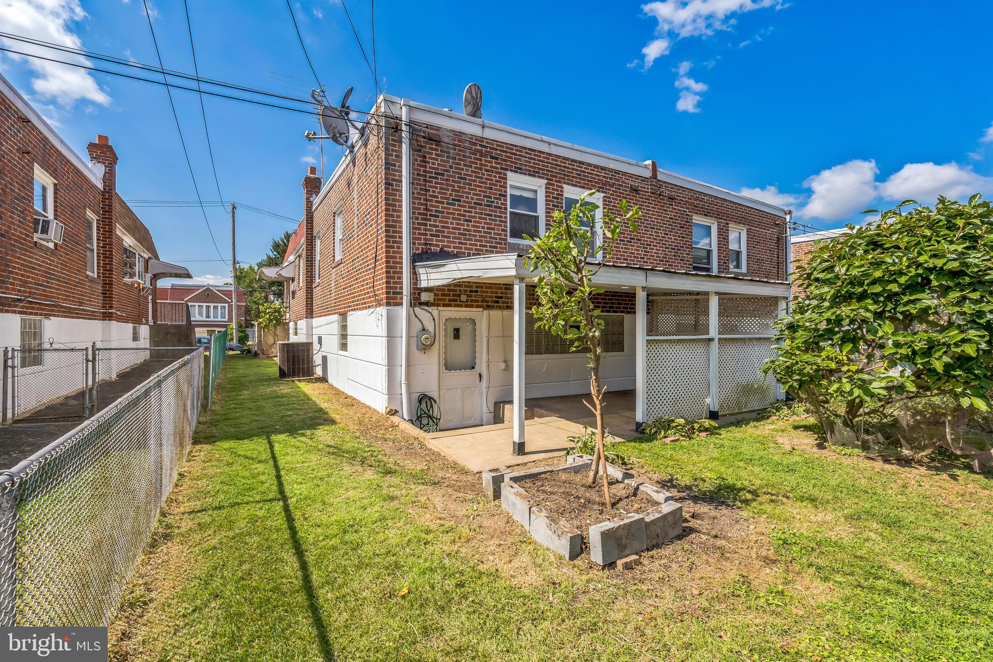 SOMERTON - Residential