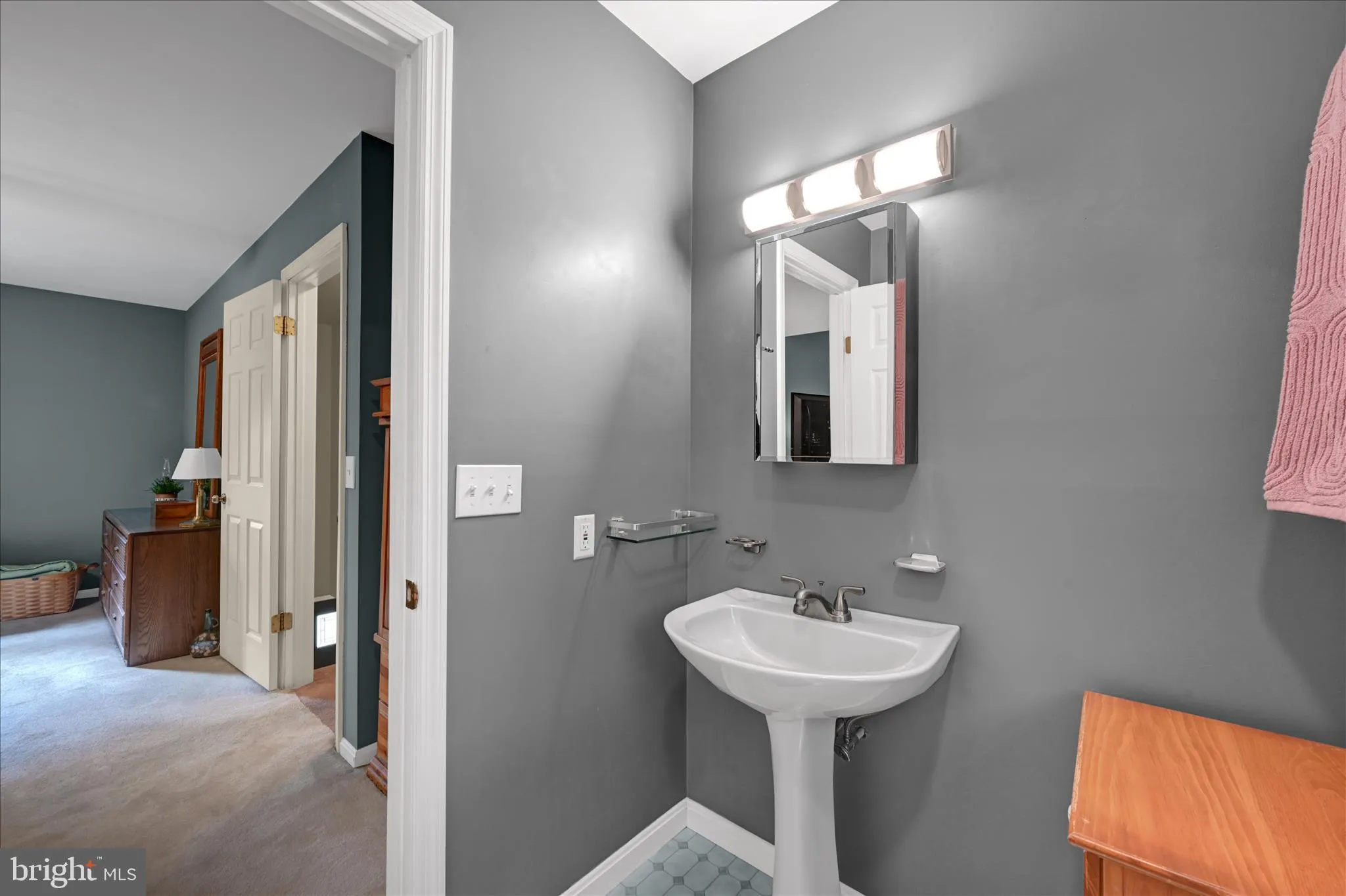 Elizabethtown, Pennsylvania 17022, United States, 4 Bedrooms Bedrooms, ,3 BathroomsBathrooms,Residential,Coming Soon,242653