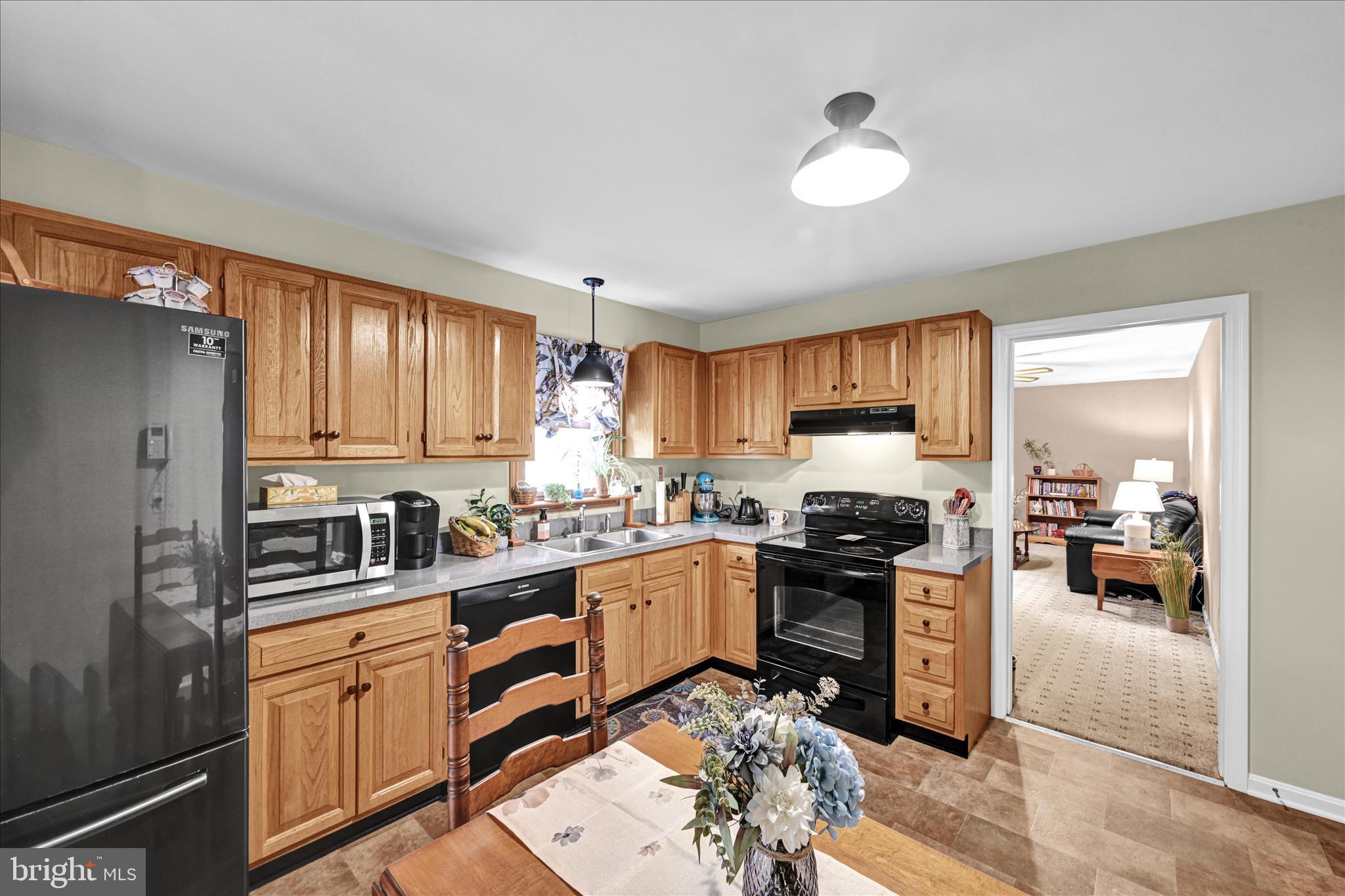 BUTTONWOOD - Residential