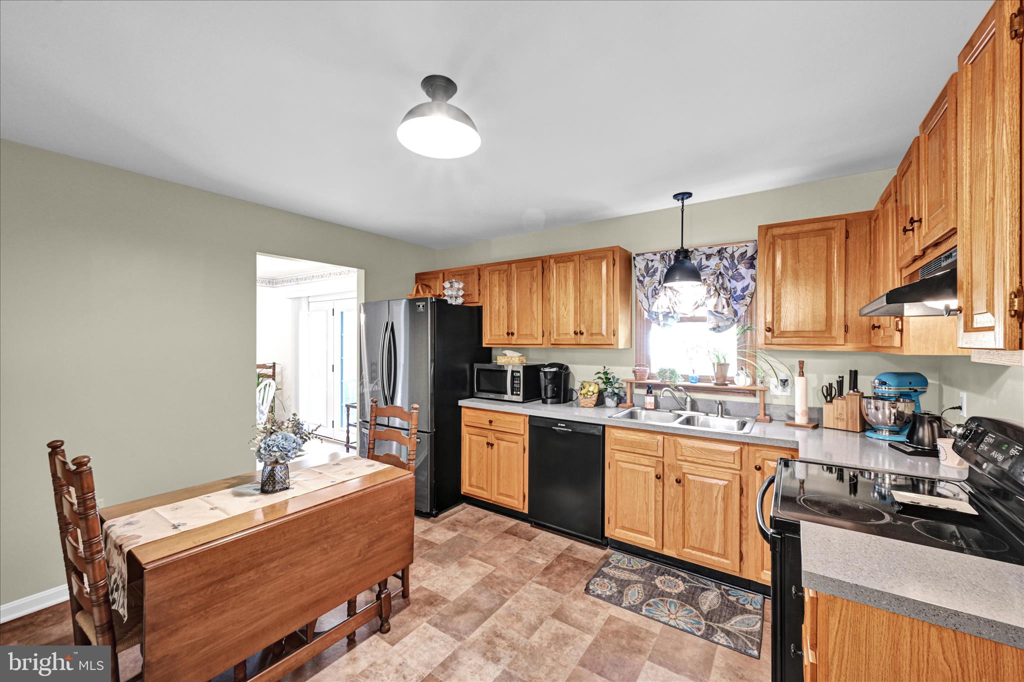 BUTTONWOOD - Residential