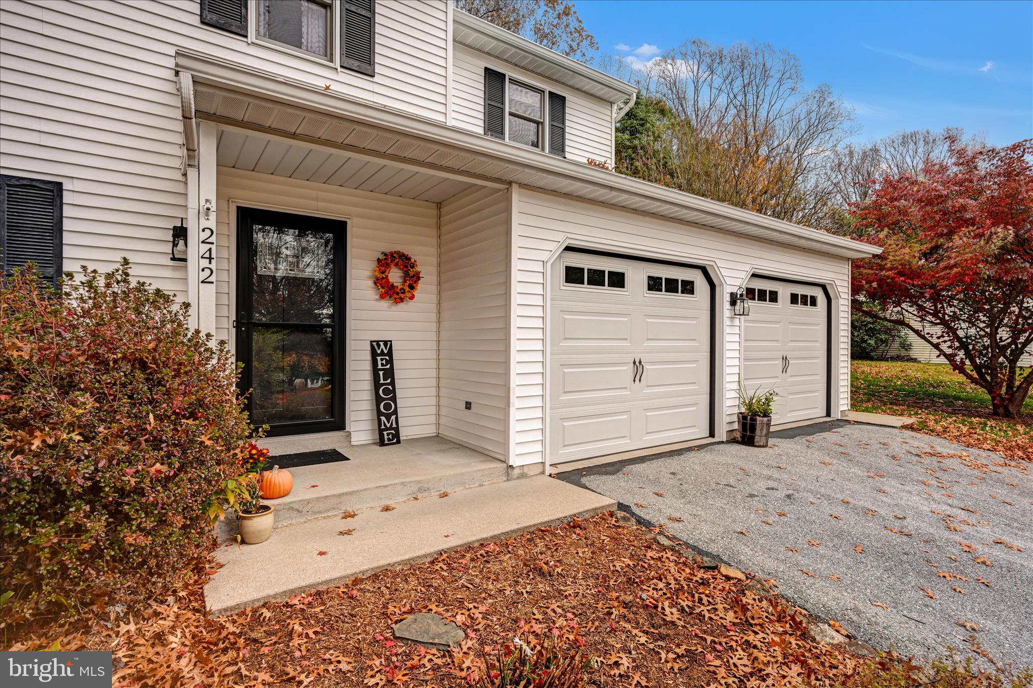 BUTTONWOOD - Residential