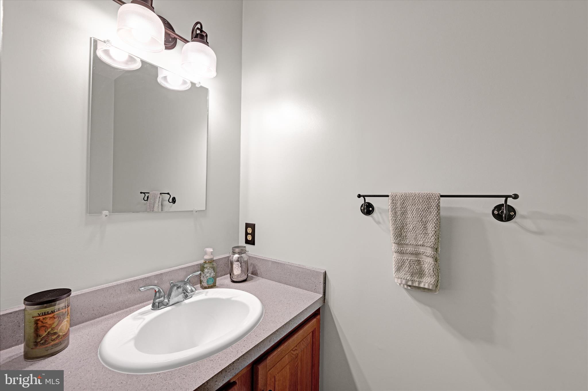 BUTTONWOOD - Residential