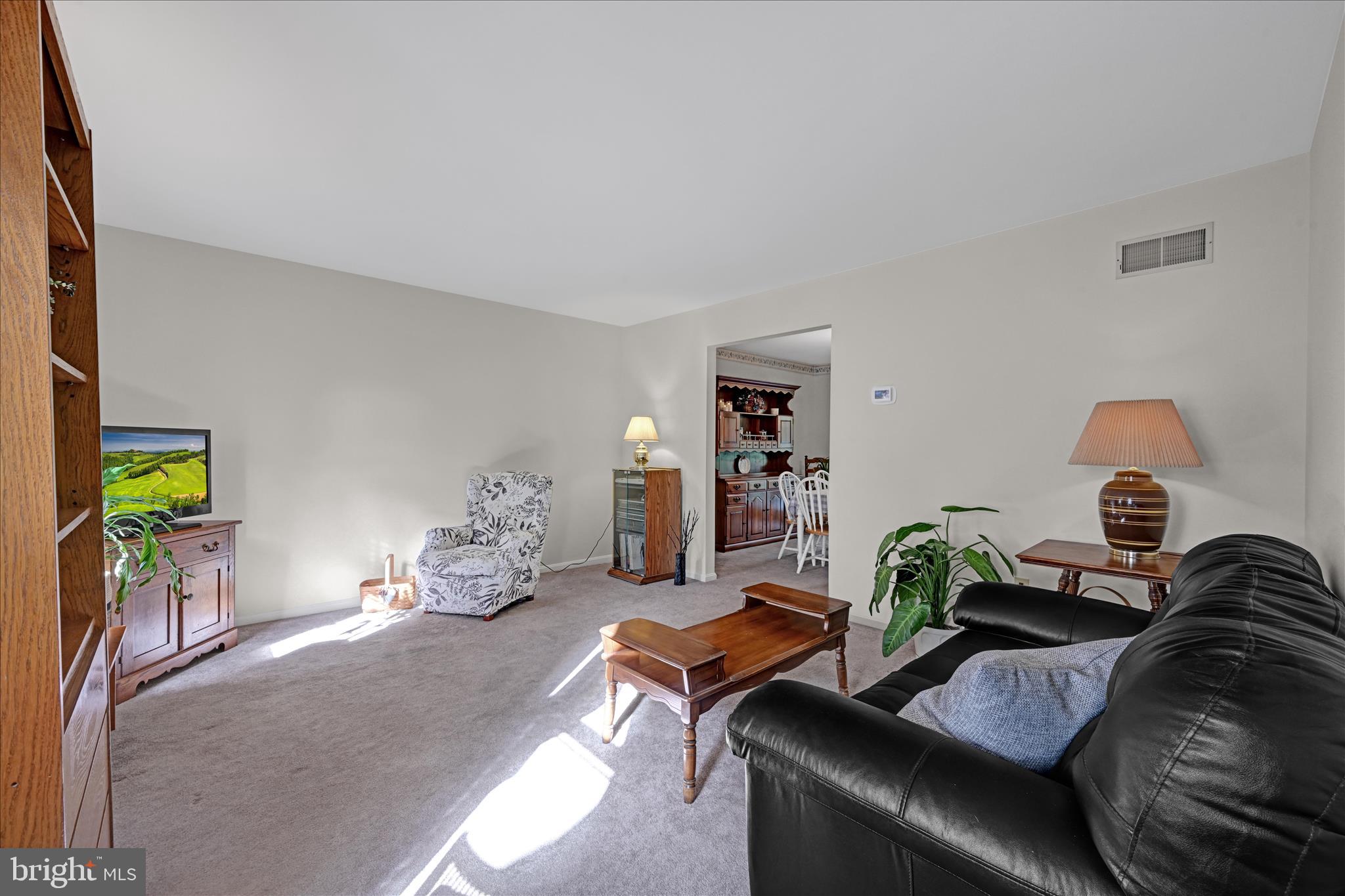 BUTTONWOOD - Residential