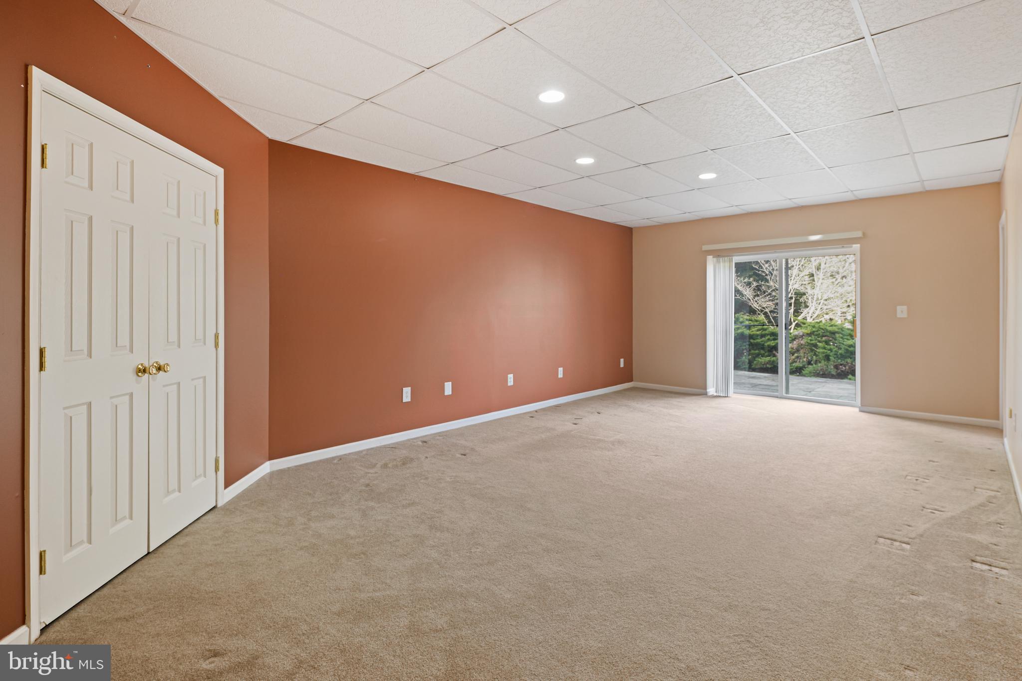 SUMMIT RIDGE - Residential