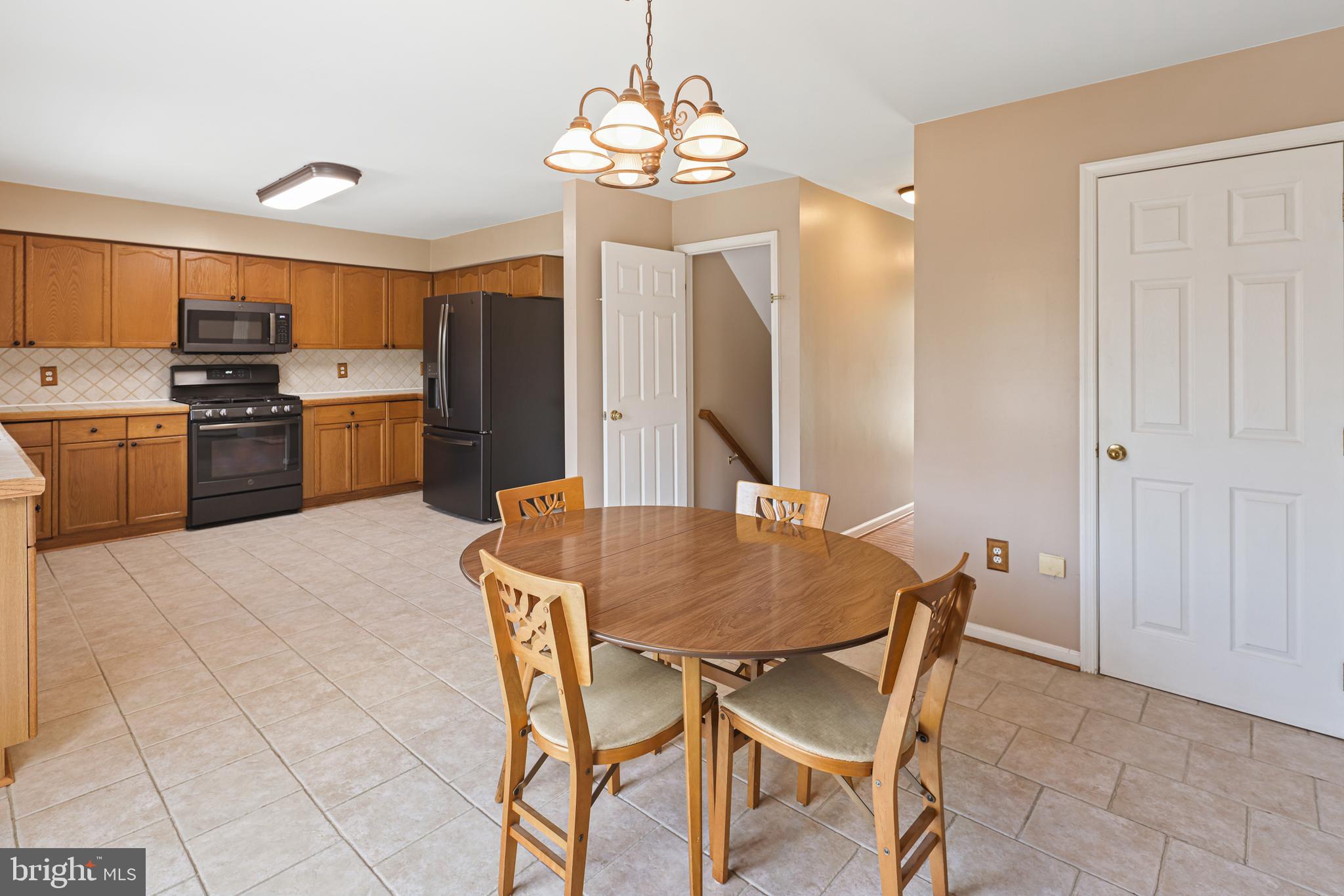 SUMMIT RIDGE - Residential