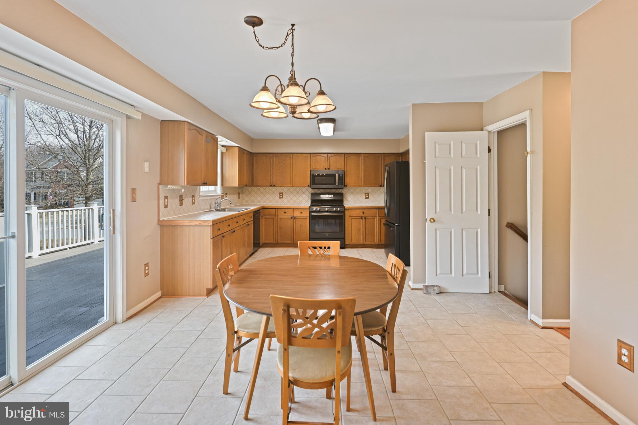 SUMMIT RIDGE - Residential