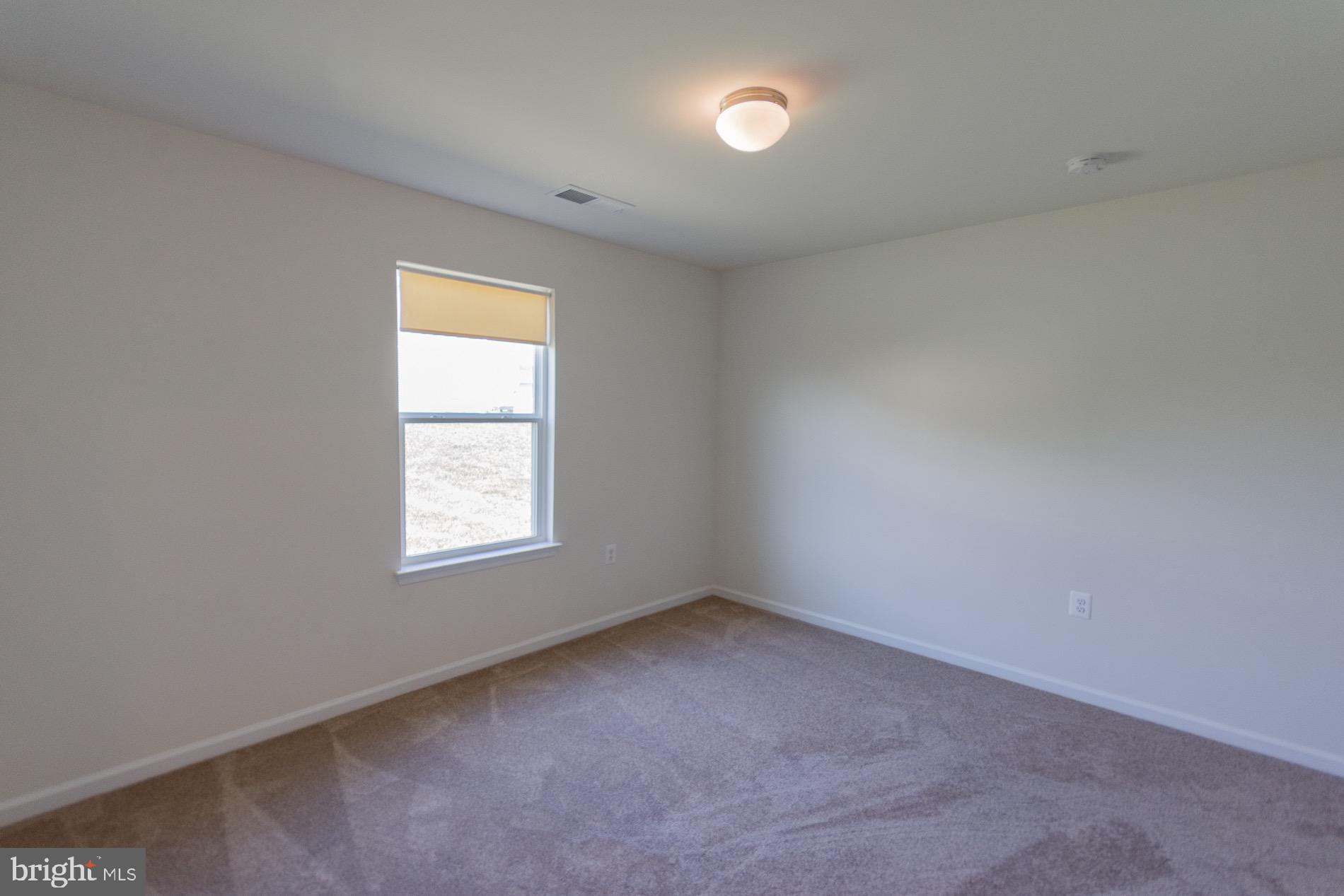 MCGINNIS POINT - Residential