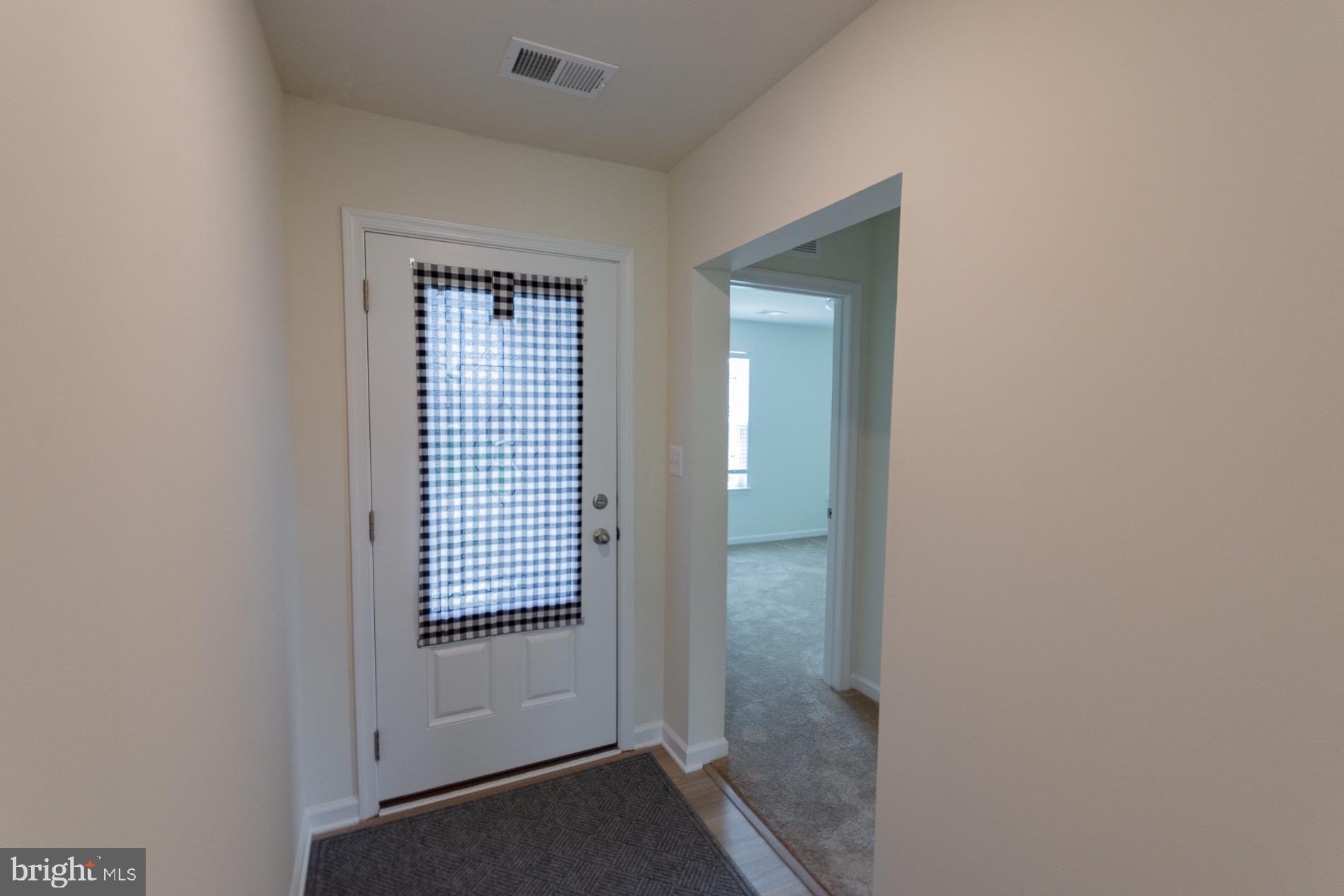 MCGINNIS POINT - Residential