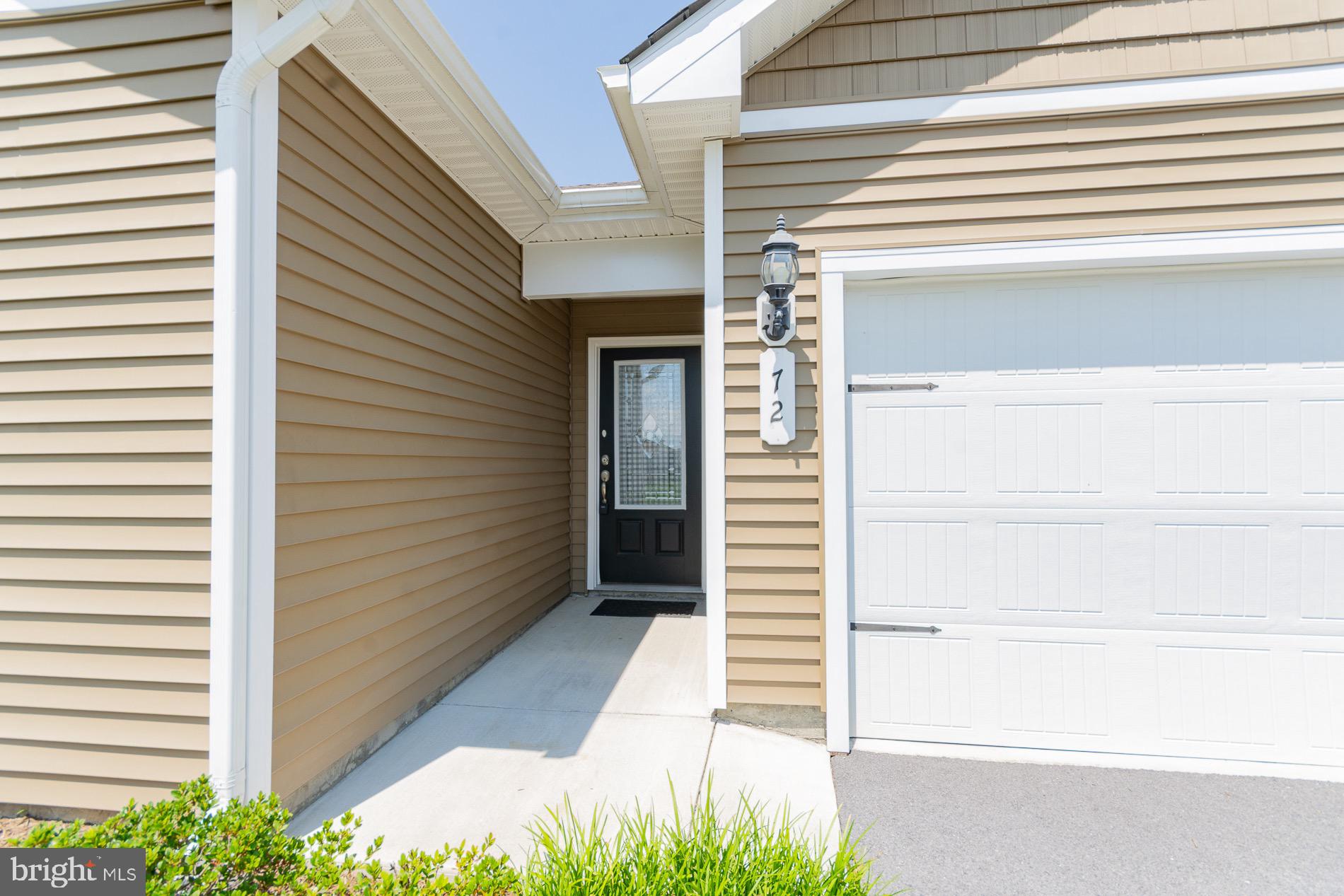 MCGINNIS POINT - Residential